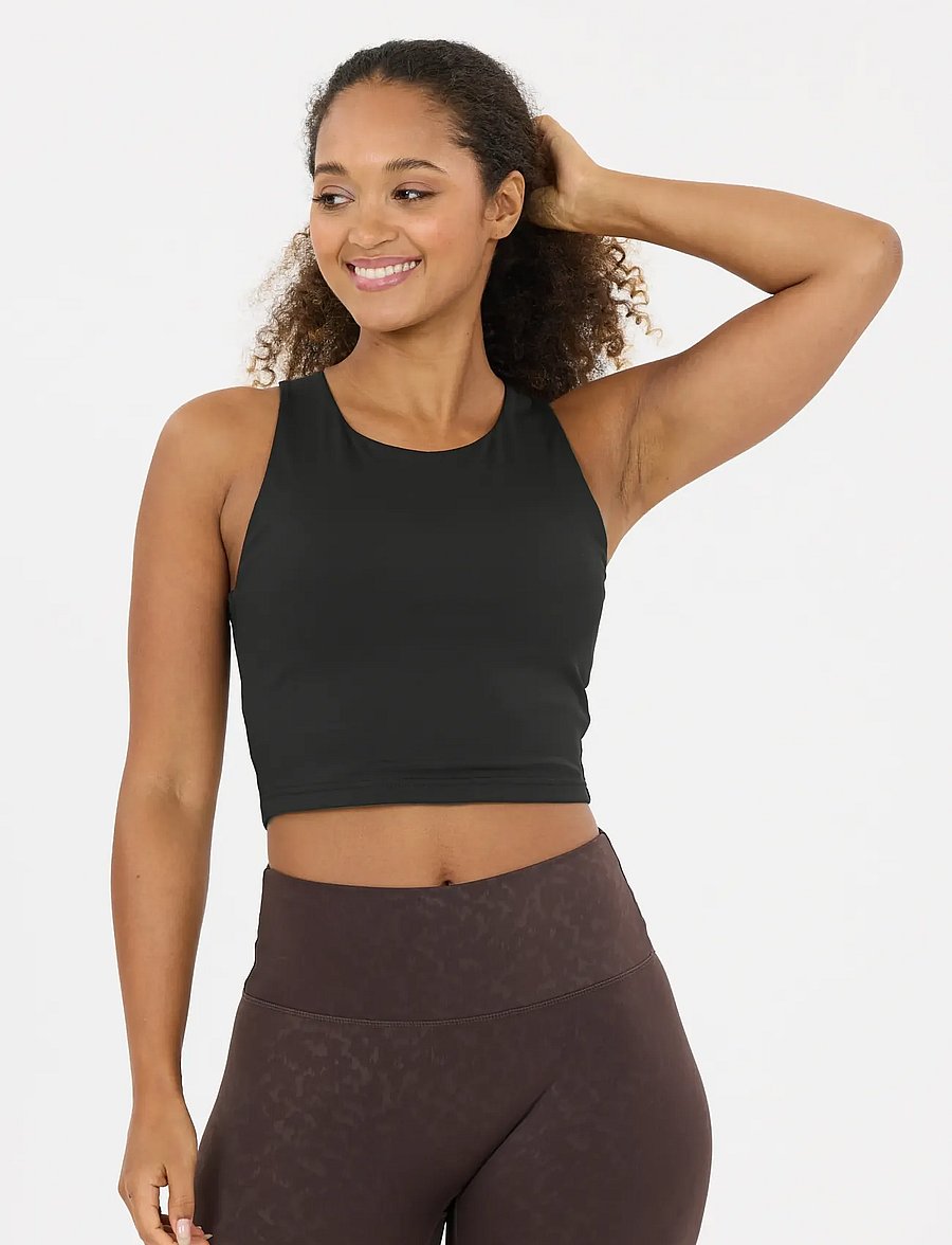 Athlecia - Adeline W Top W/Cups - crop tops - black - 4