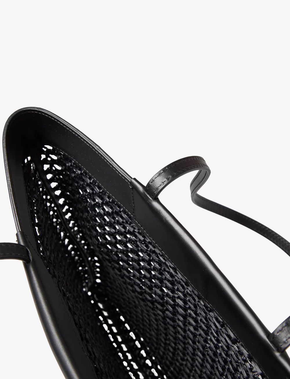 【ATP Atelier】MARGANI BLACK RAFFIA/LEATHER TOTE BAG ATP Atelier Margani Black Raffia/vacchetta (AAR122718