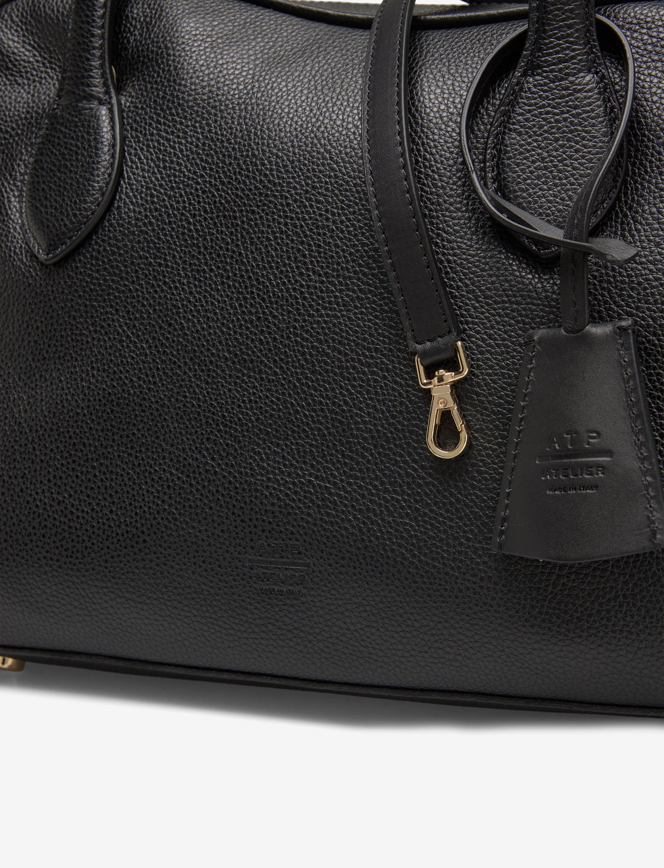 ATP Atelier - Noale Black Grained Calf - shoulder bags - black - 4