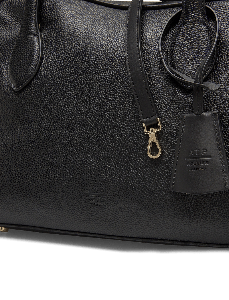 ATP Atelier - Noale Black Grained Calf - shoulder bags - black - 4