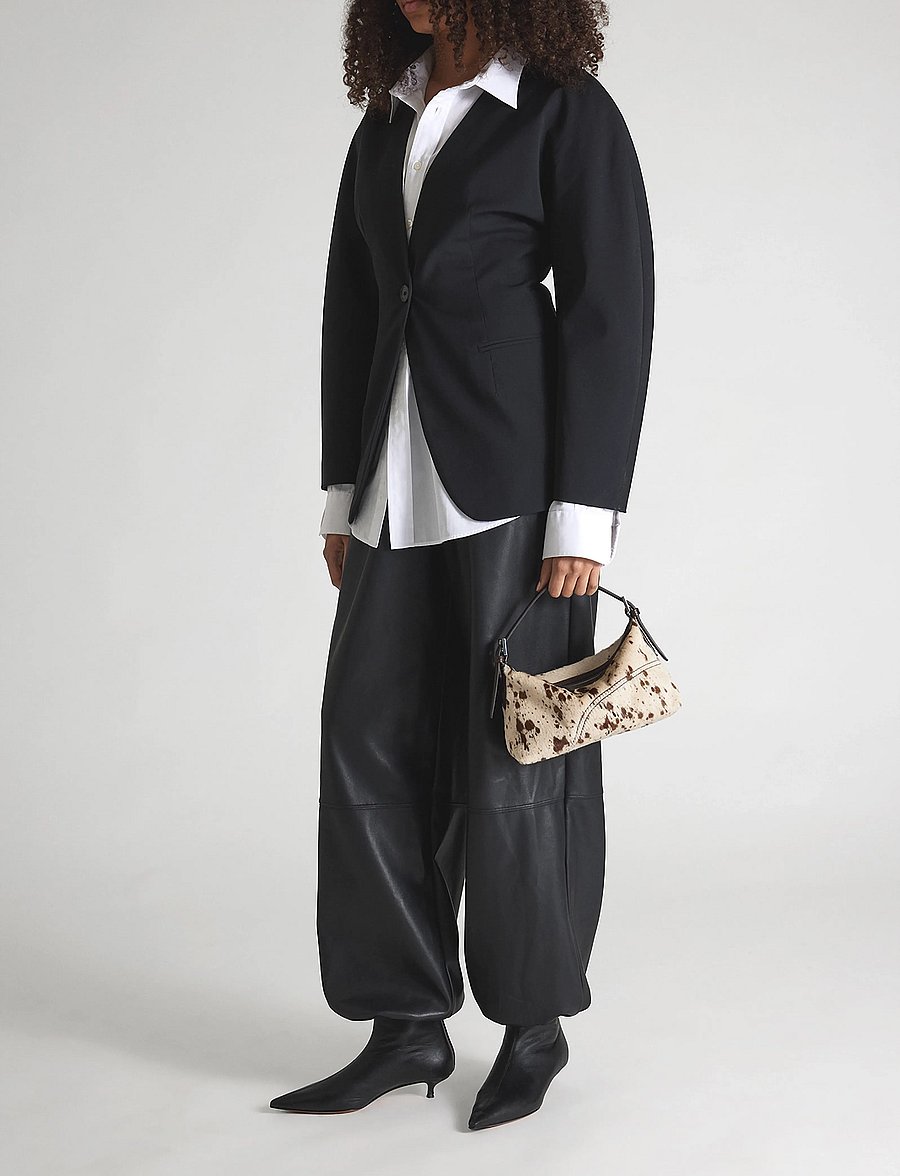 ATP Atelier - Melfi Black Shiny Nappa - enkellaarsjes met hak - black - 0