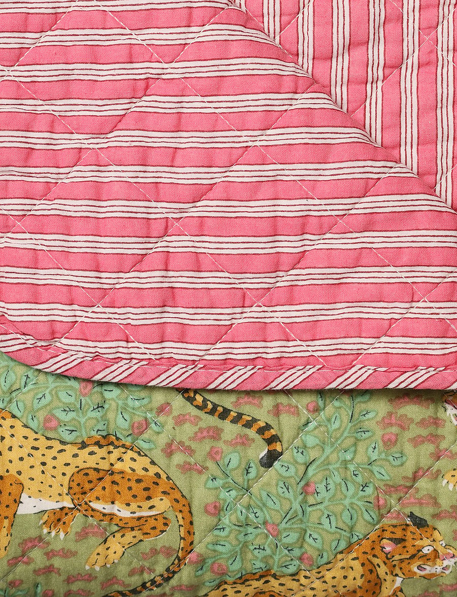 Au Maison - Quilt Ethnic, jungle-green/pink, 140x180 cm - pleedid - green/pink - 1