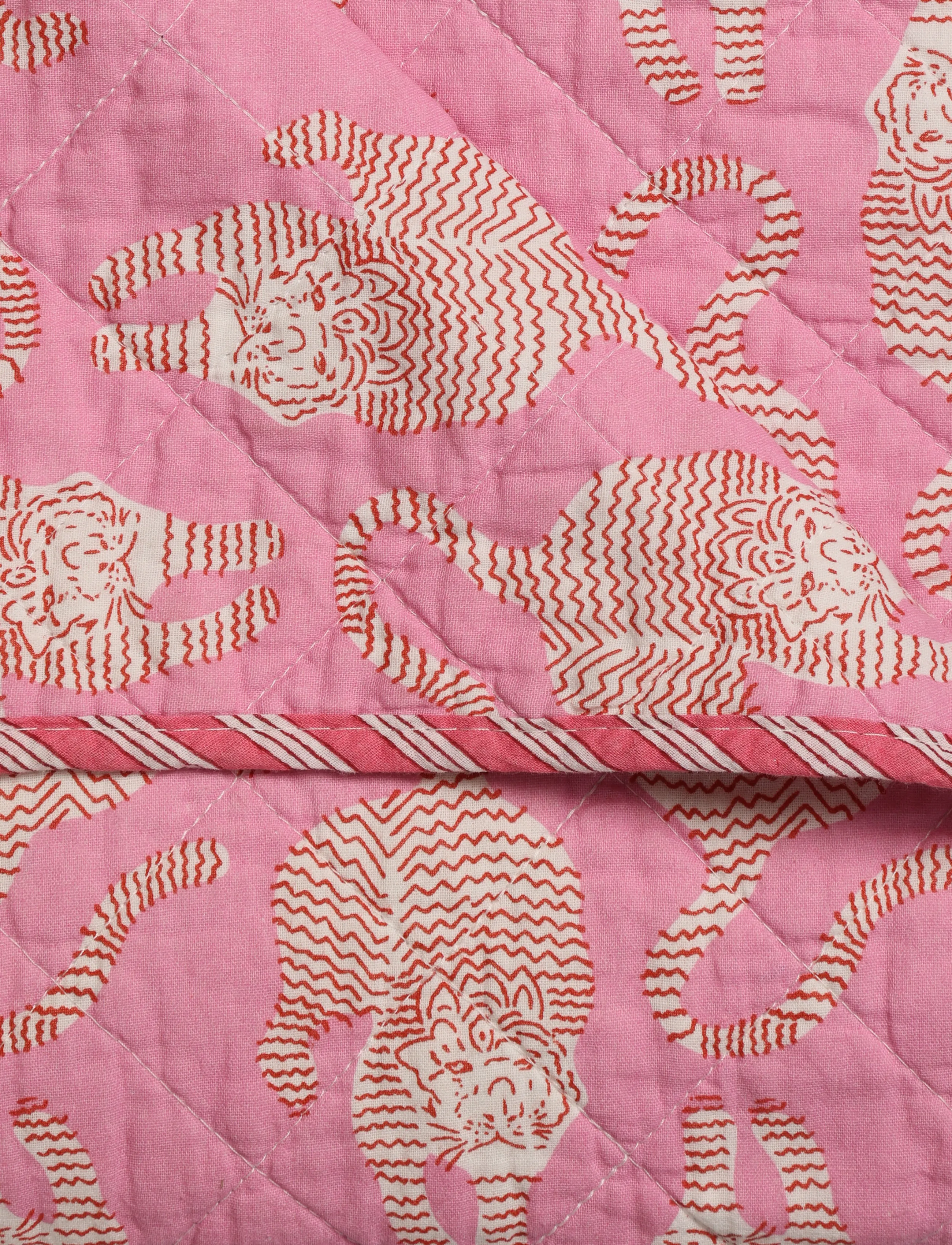 Au Maison - Quilt Ethnic, tiger-pink, 140x180 cm - decken - tiger pink - 1