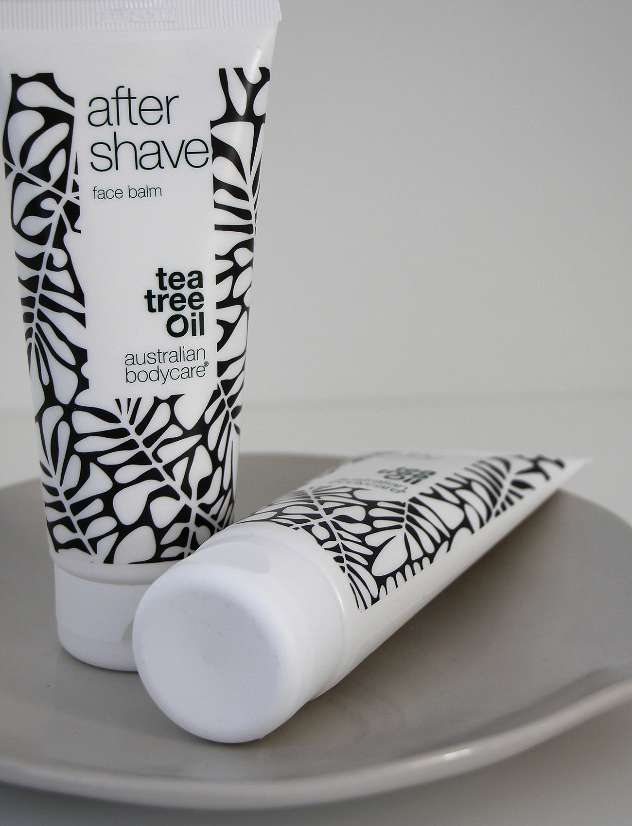 Australian Bodycare - smooth shave duo - to reduce razor bumps and red spots - inför solen - tea tree oil - 5