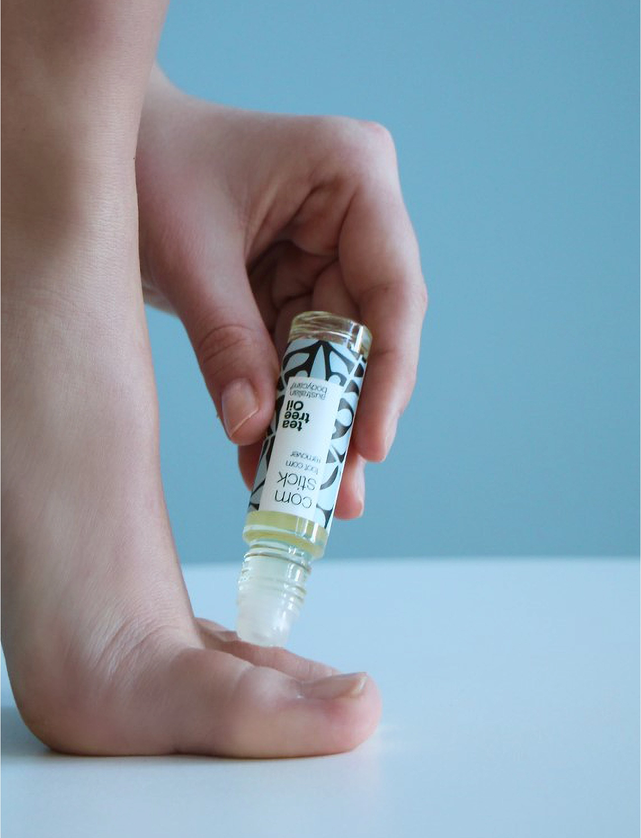 Australian Bodycare - Corns & calluses kit - 3 steps to soft smooth feet - giftset - tea tree oil - 3
