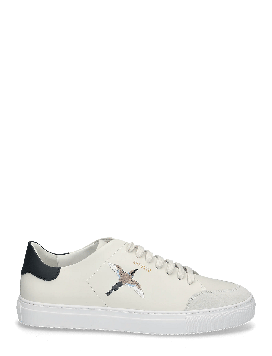 Axel Arigato - Clean 90 Bee Bird Sneaker - sneakers - white/dark blue - 2