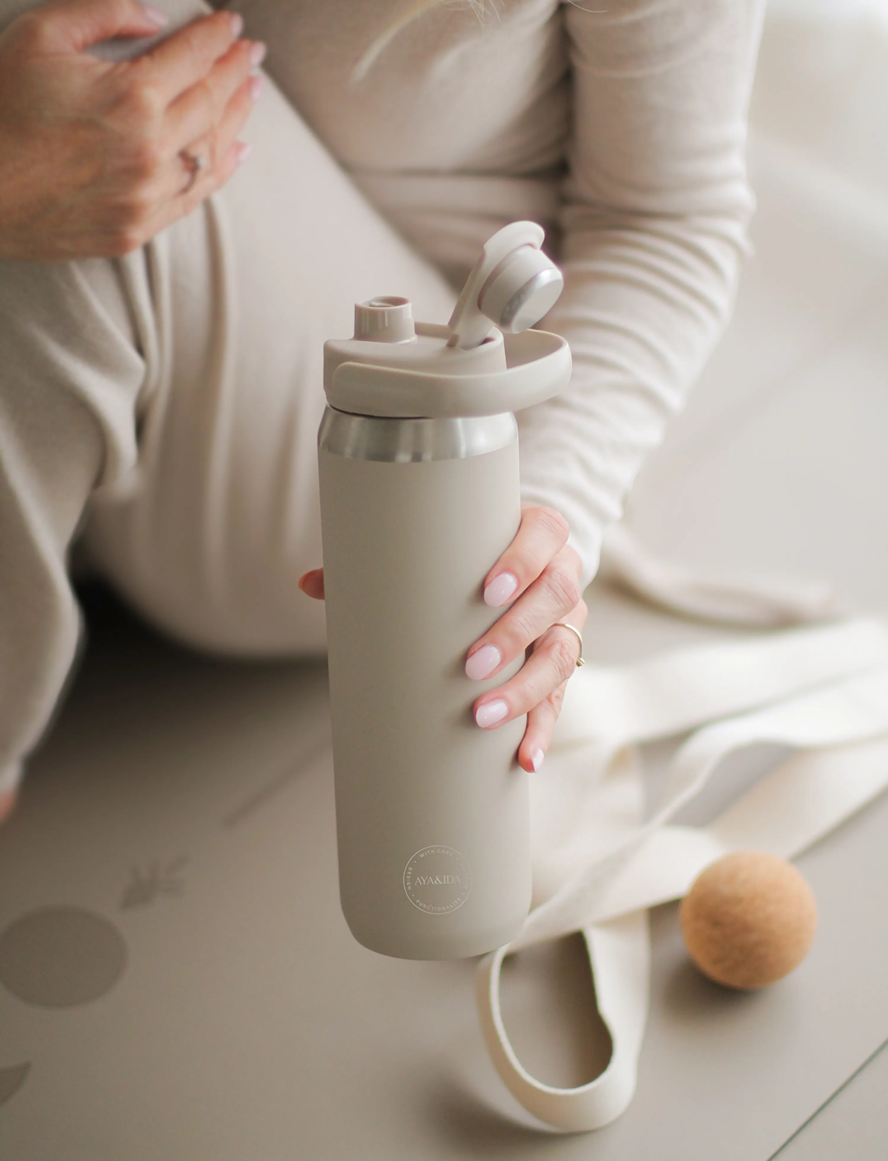 AYA&IDA Sports Bottle, 700 ml, Kitchen, Beige - Water Bottles, Kinder
