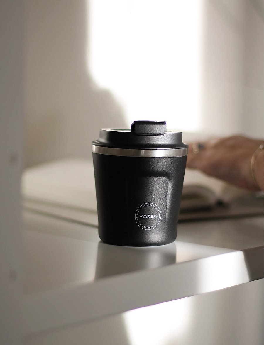 AYA&IDA - CUP2GO - thermostassen - matte black - 0