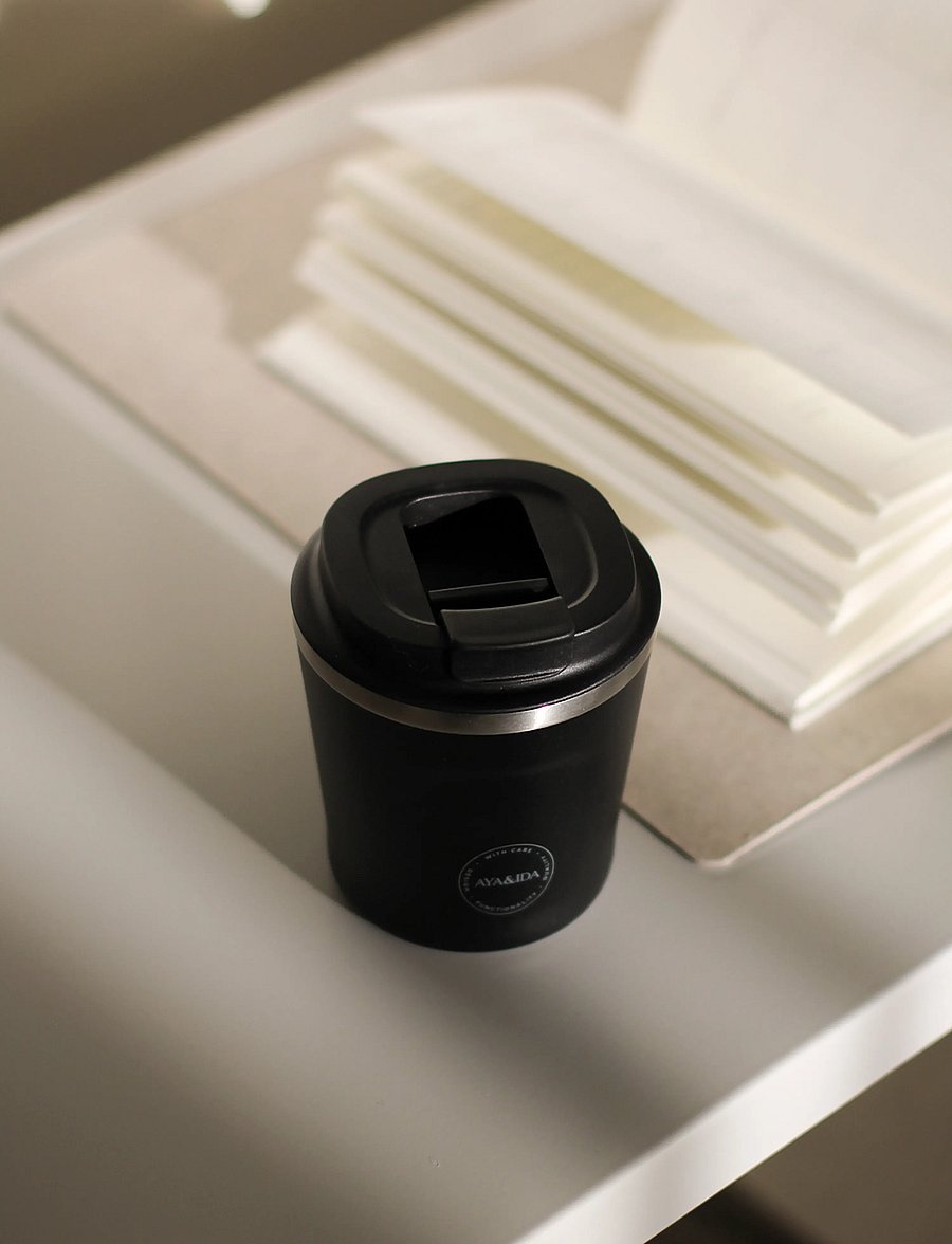 AYA&IDA - CUP2GO - thermostassen - matte black - 2
