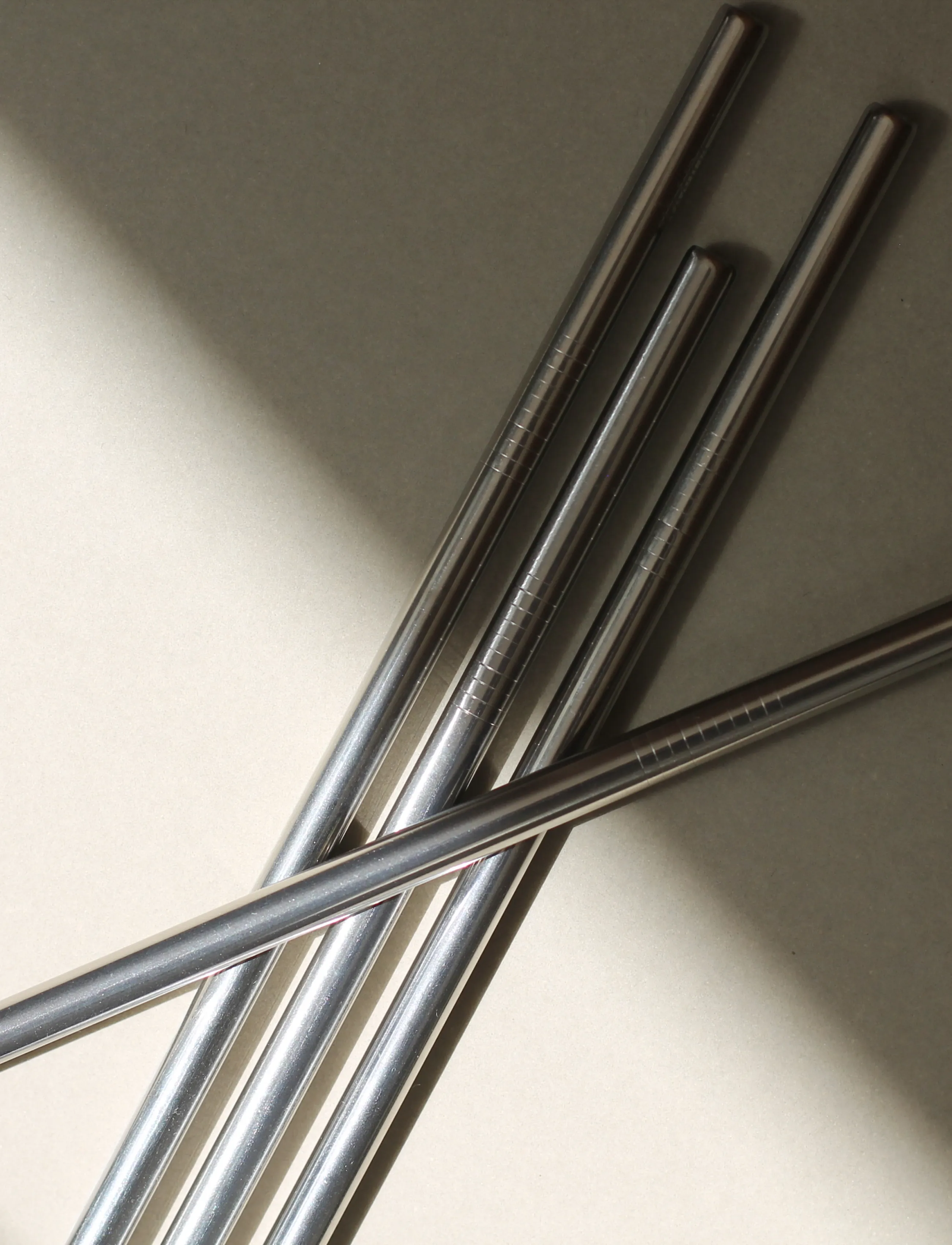 AYA&IDA Straw Straight,,,Silber Gr.21.5 CM