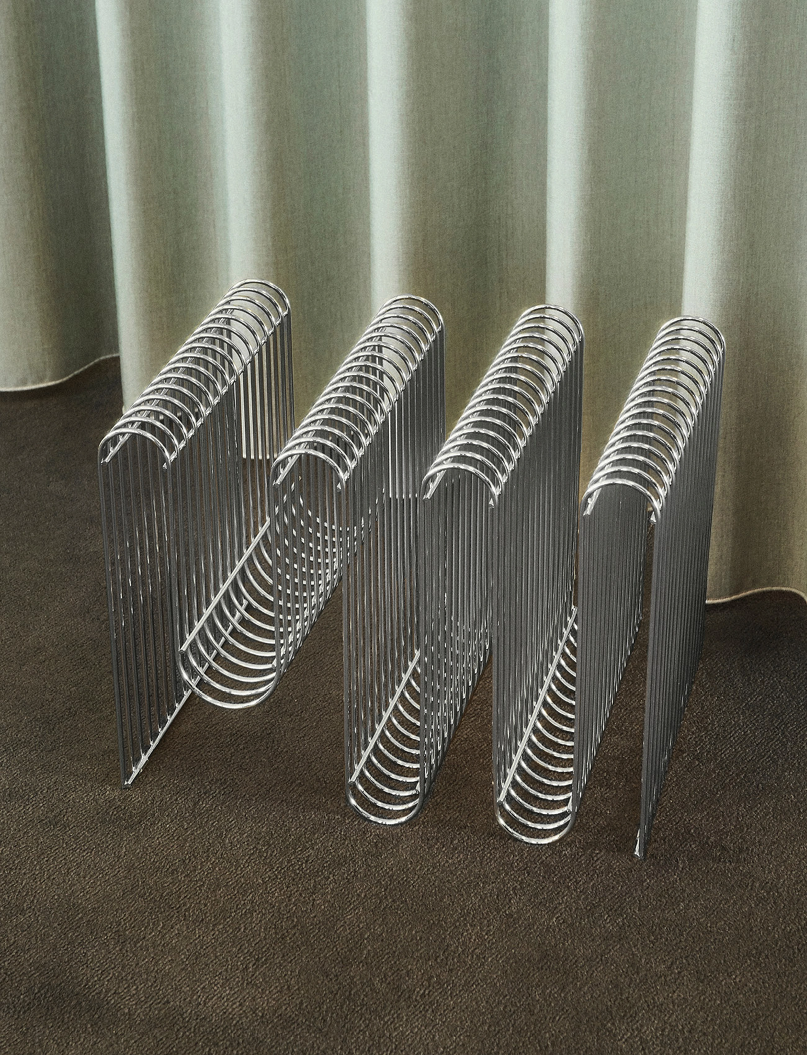 AYTM Curva Magasinholder, One Size, Storage, Silber - Magazine Holder, Homeware
