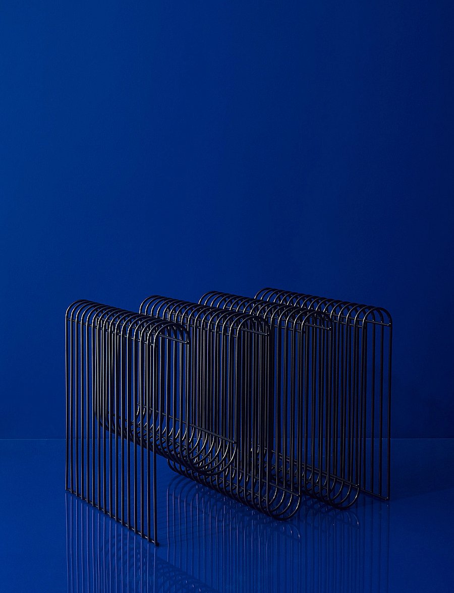AYTM - CURVA magazine holder - zeitschriftenhalter - black - 4