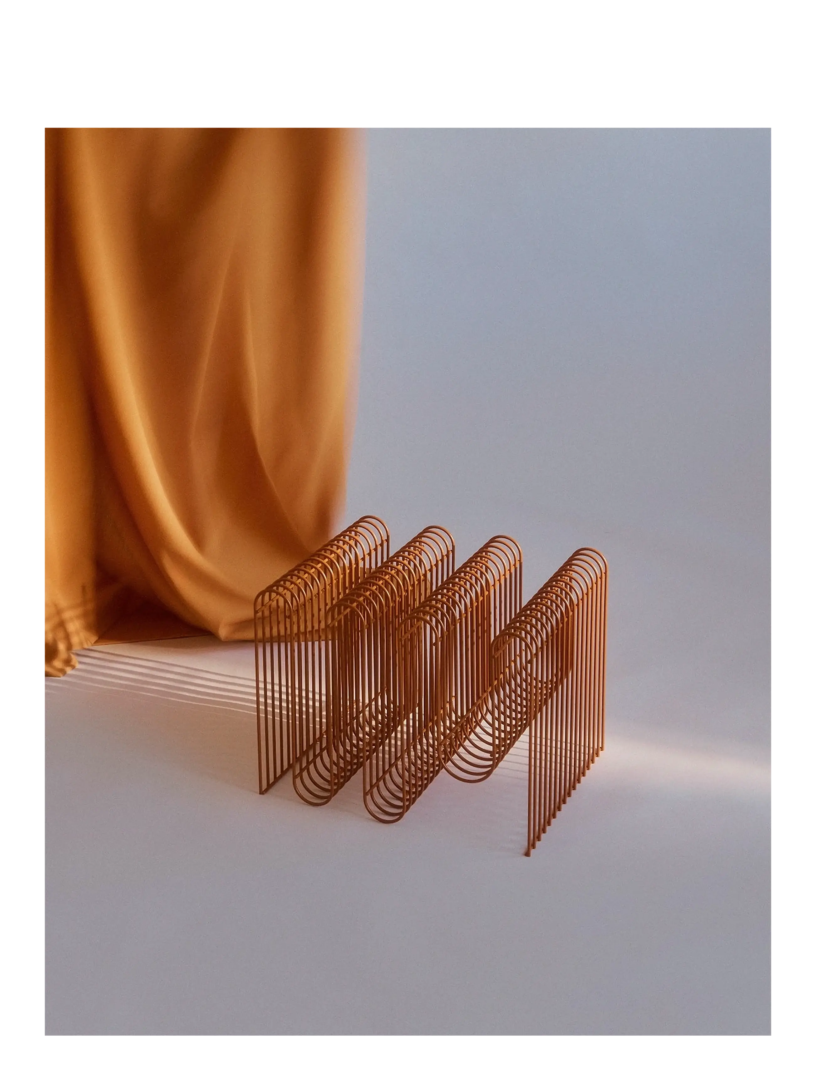 AYTM - CURVA magazine holder - zeitschriftenhalter - amber - 3
