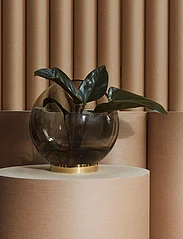 AYTM - GLOBE vase w. stand - store vaser - black/gold - 1