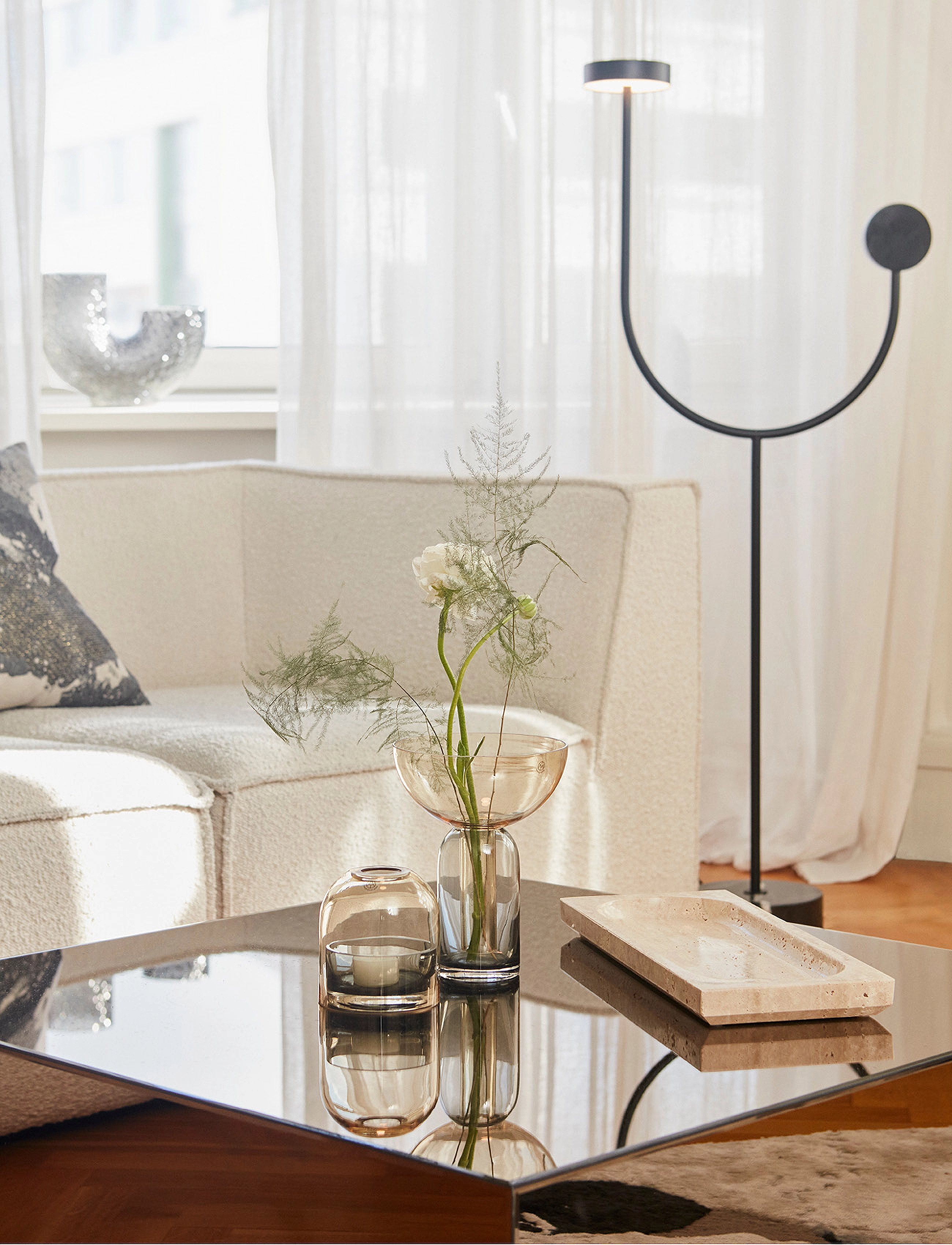 AYTM Tota Lanterne Til Fyrfadslys, Ø9.8X10.3 cm, Candlesticks & Tealight Holders, Beige - Indoor Lanterns, Homeware