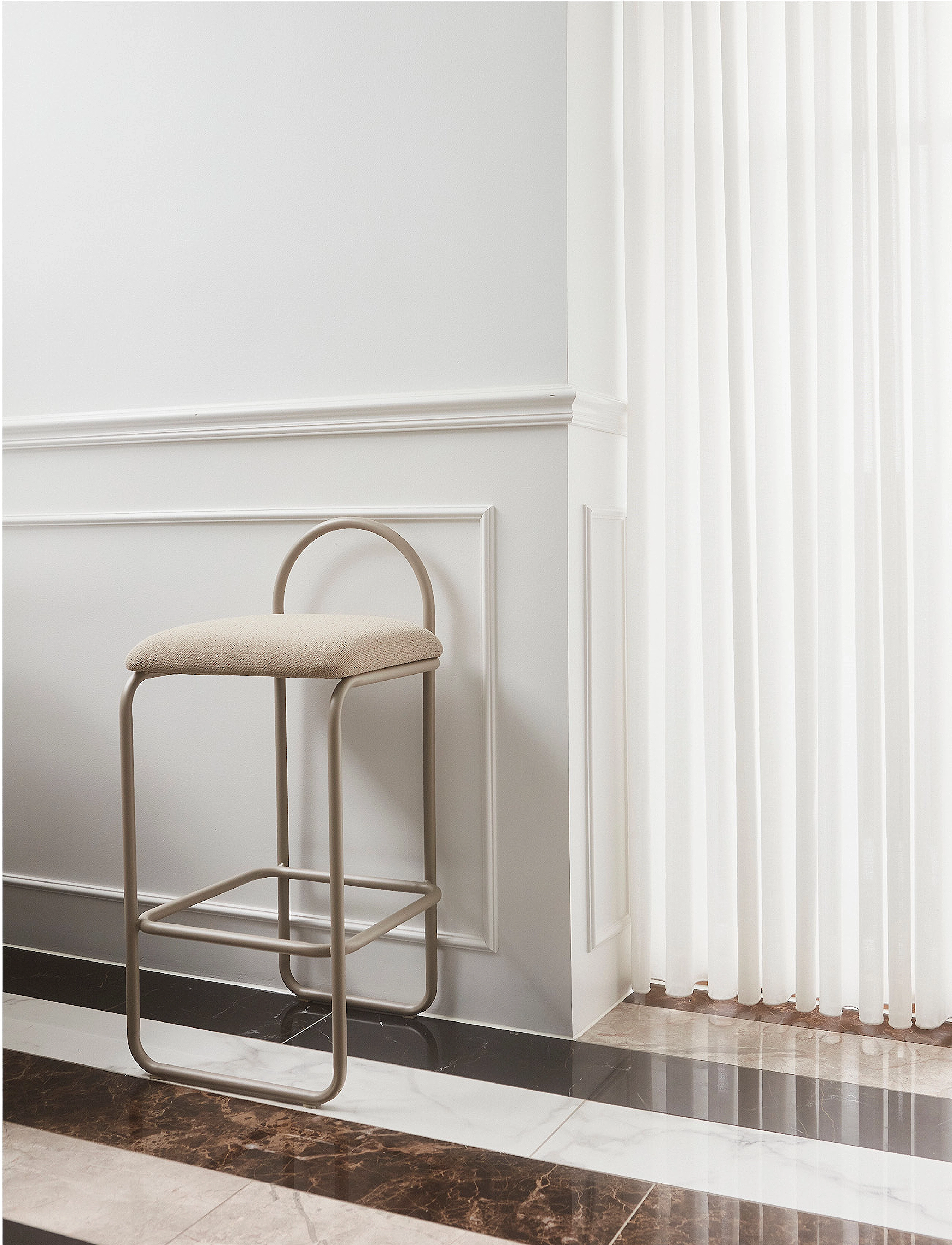 AYTM Angui Barstol, H82.5 cm, Chairs & Stools, Beige - Barstools, Homeware