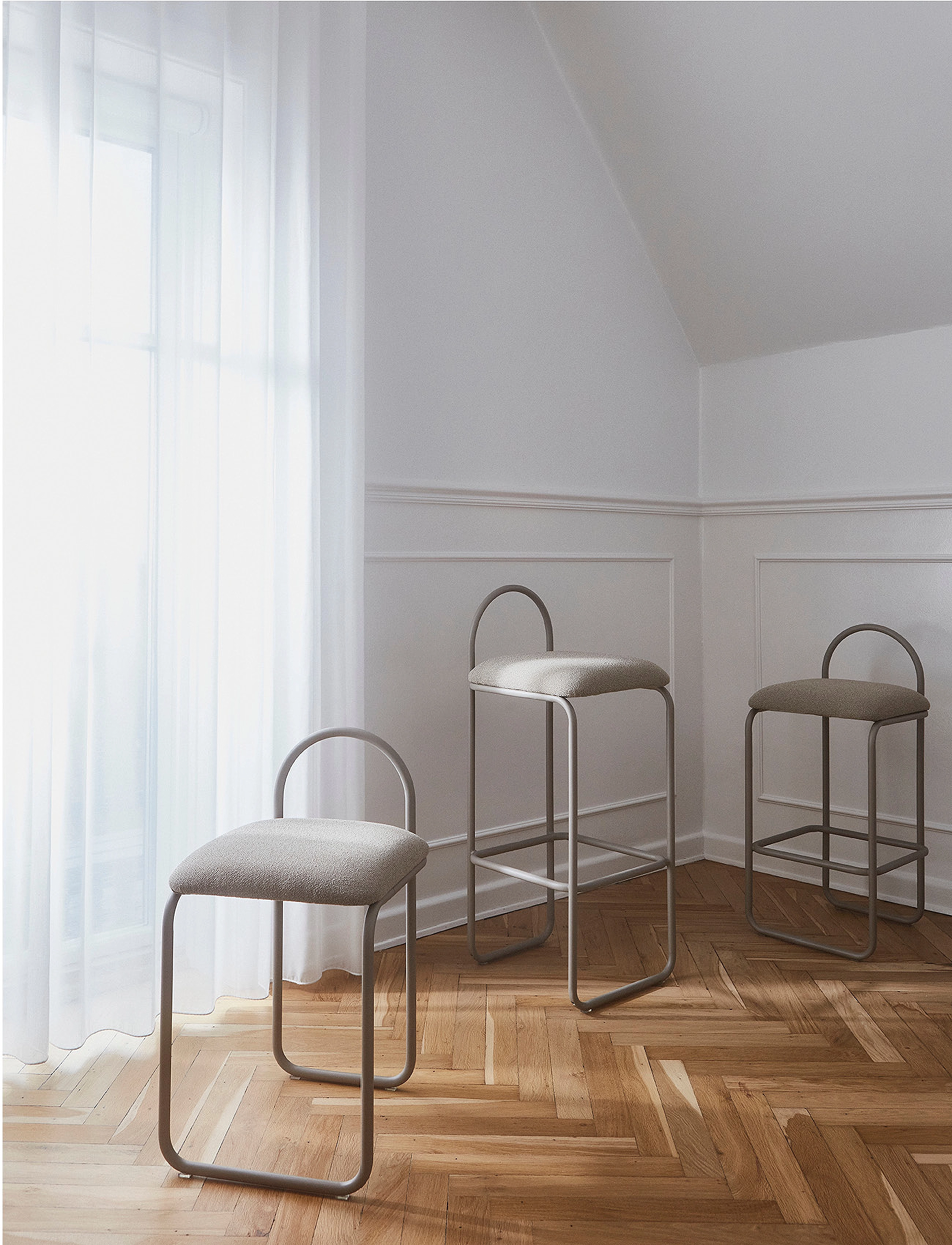 AYTM - ANGUI bar chair - barkrakker - taupe bouclÉ - 5
