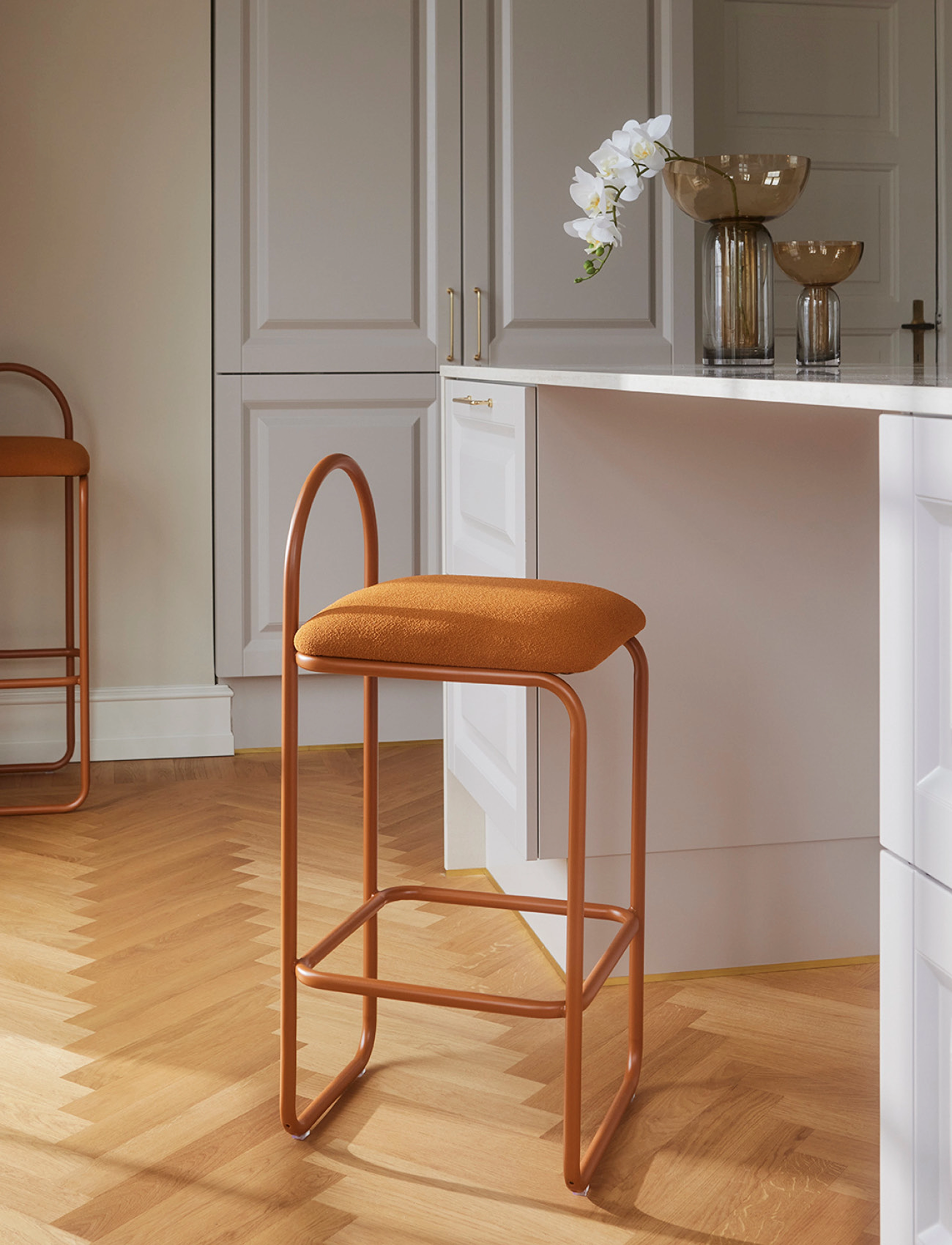 AYTM Angui Barstol, H82.5 cm, Chairs & Stools, Orange - Barstools, Homeware