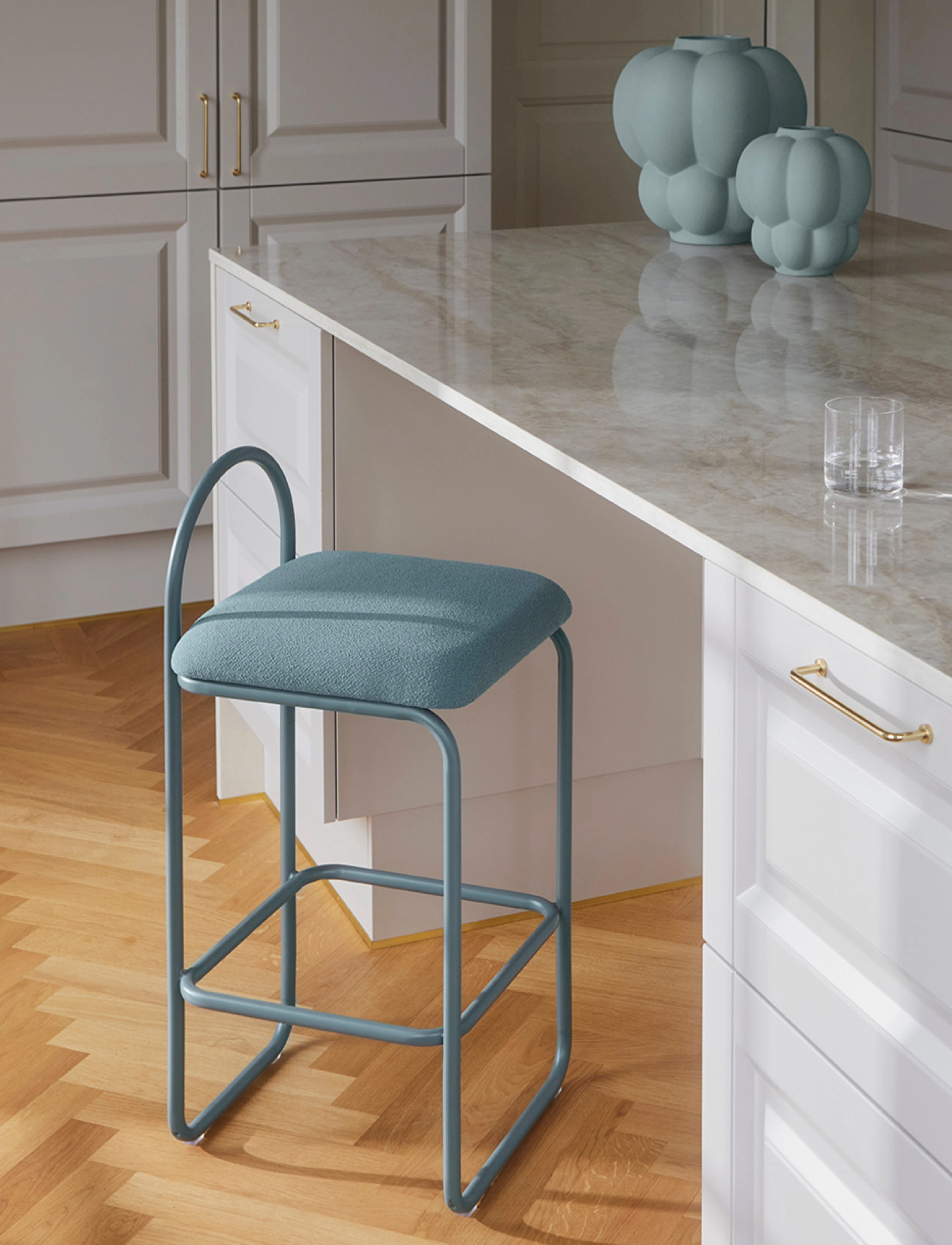 AYTM Angui Barstol, H82.5 cm, Chairs & Stools, Blau - Barstools, Homeware