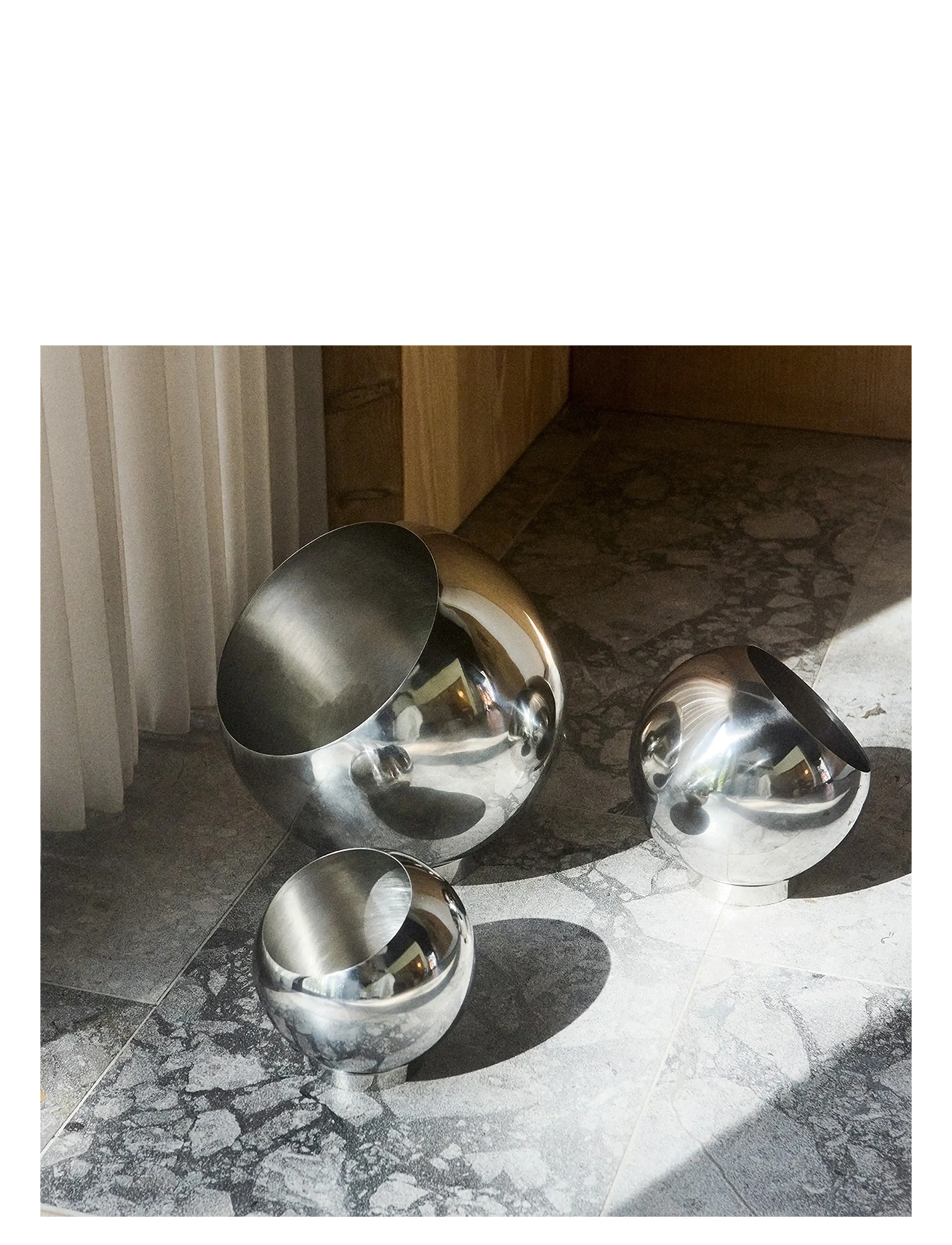 AYTM - GLOBE flowerpot - plant pots - silver - 1