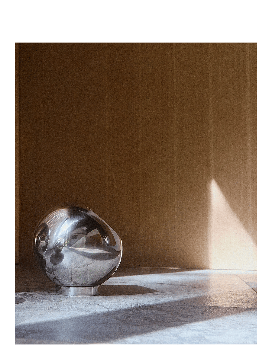 AYTM - GLOBE flowerpot - lillepotid - silver - 1