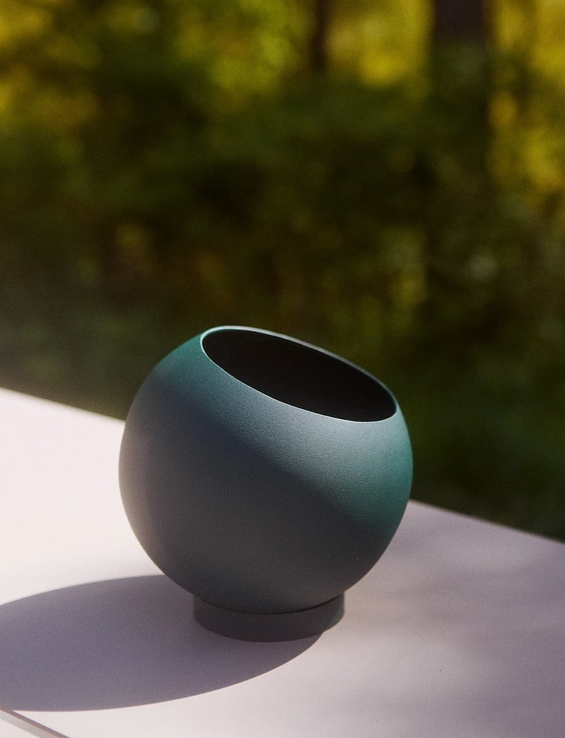 AYTM - GLOBE flowerpot - osta hinna alusel - forest - 1