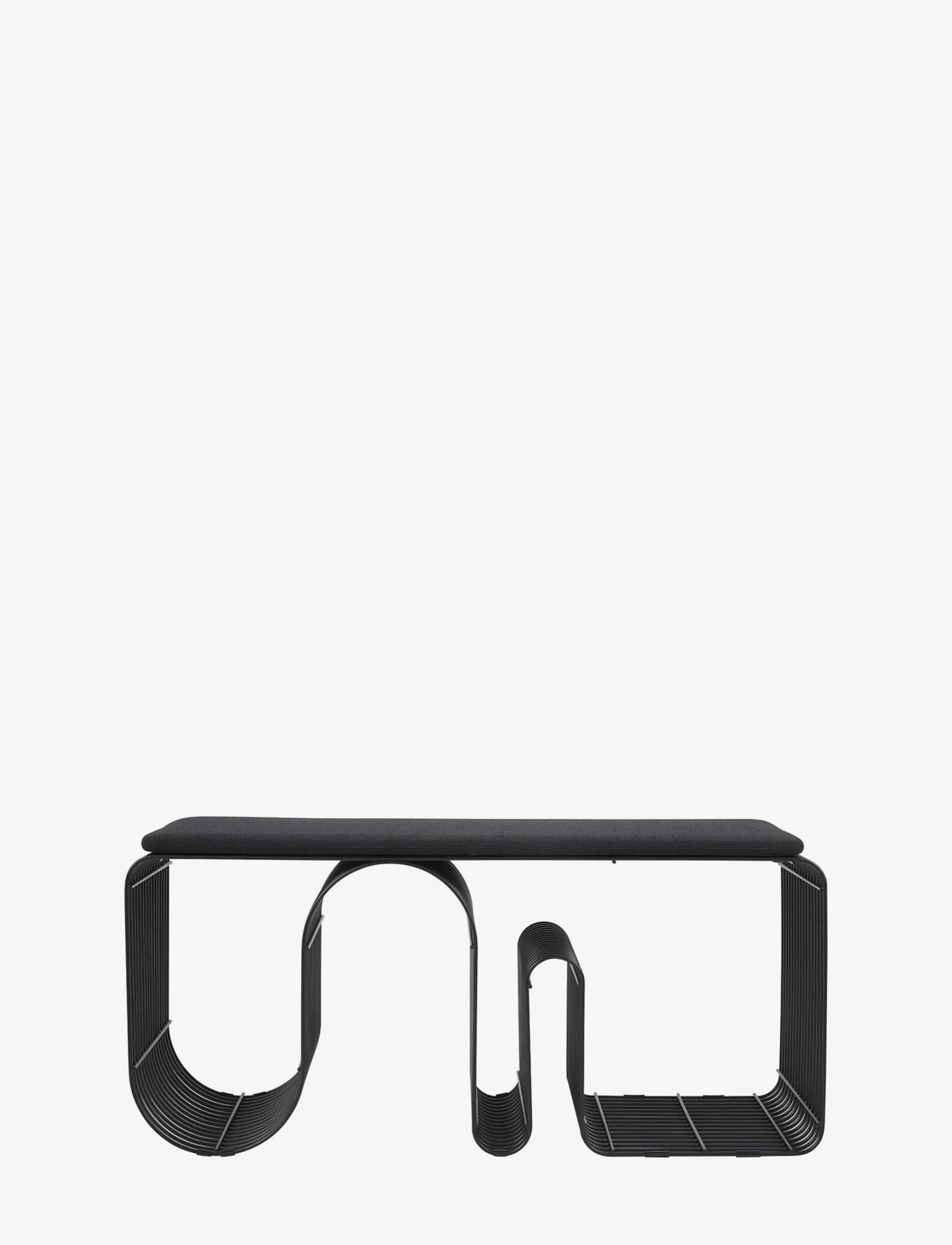 AYTM - CURVA bench - pallar & bänkar - black - 2