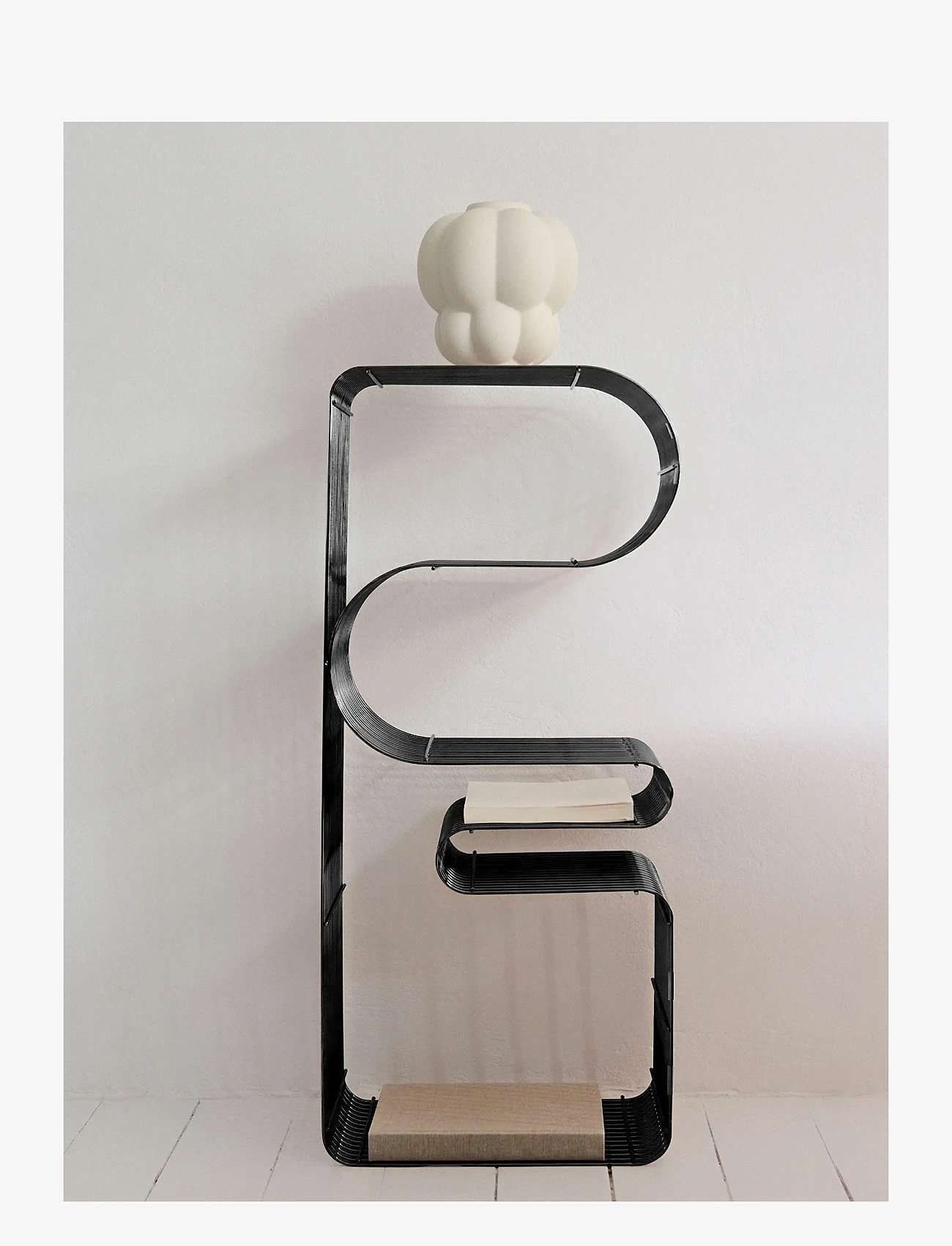 AYTM - CURVA bench - pallar & bänkar - black - 5