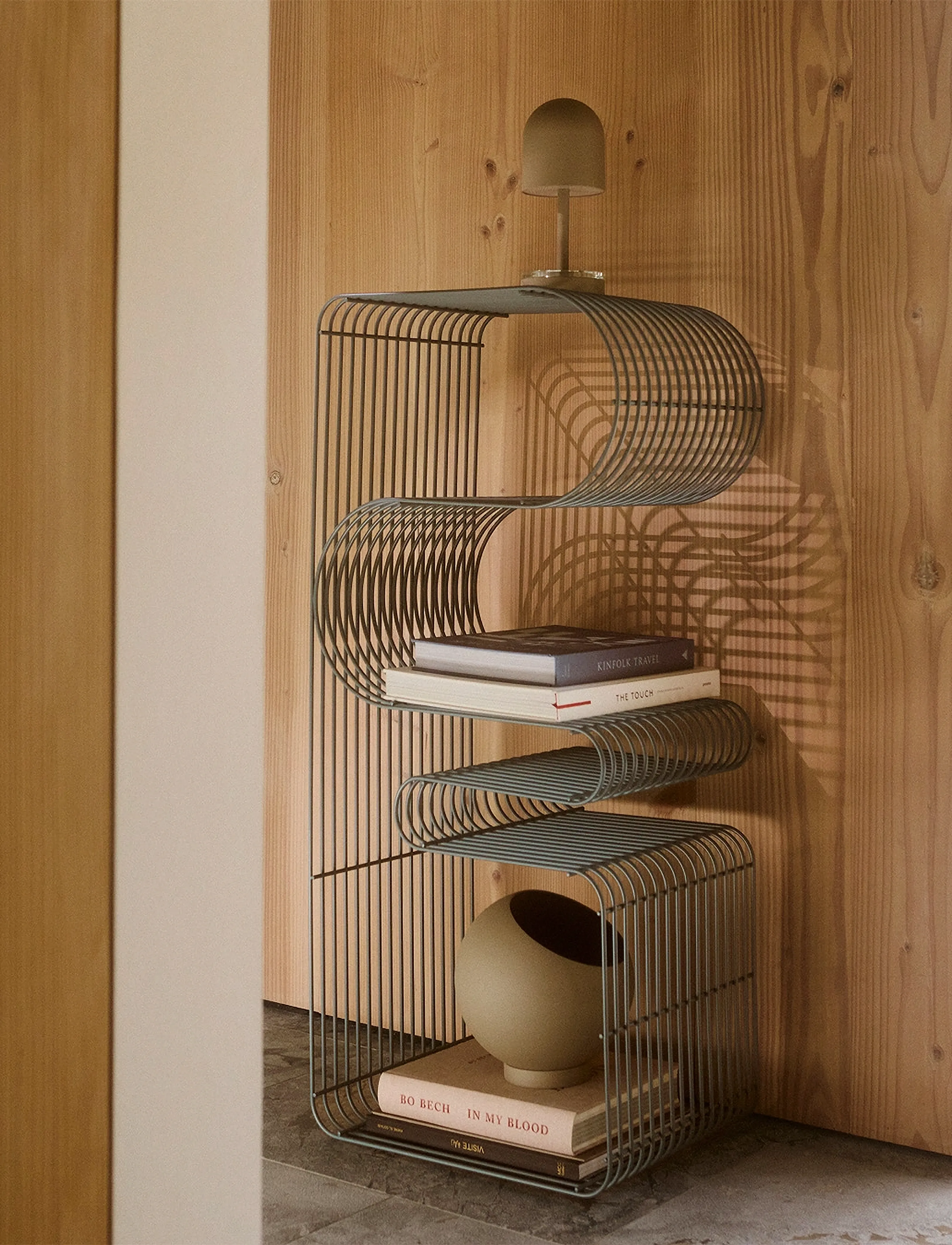 AYTM Curva Bænk, L100XW32XH43.2 cm, Chairs & Stools, Grau - Stools Benches, Homeware