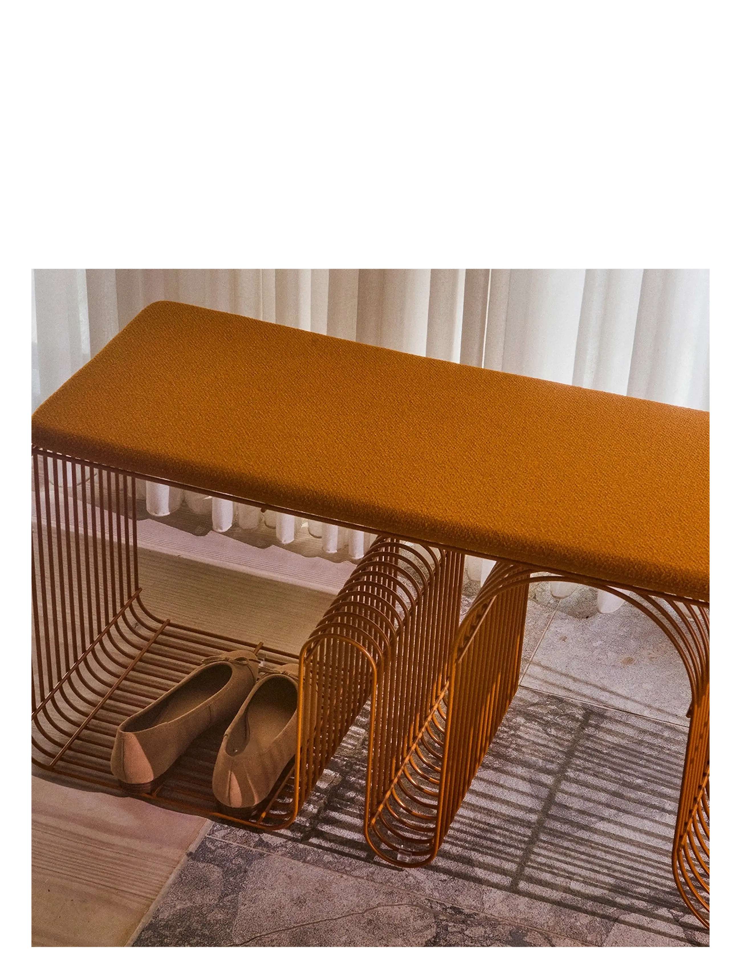 AYTM - CURVA bench - toolid ja pingid - amber - 2