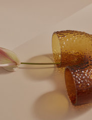 AYTM - ARURA Low glass vase - duże wazony - amber - 2