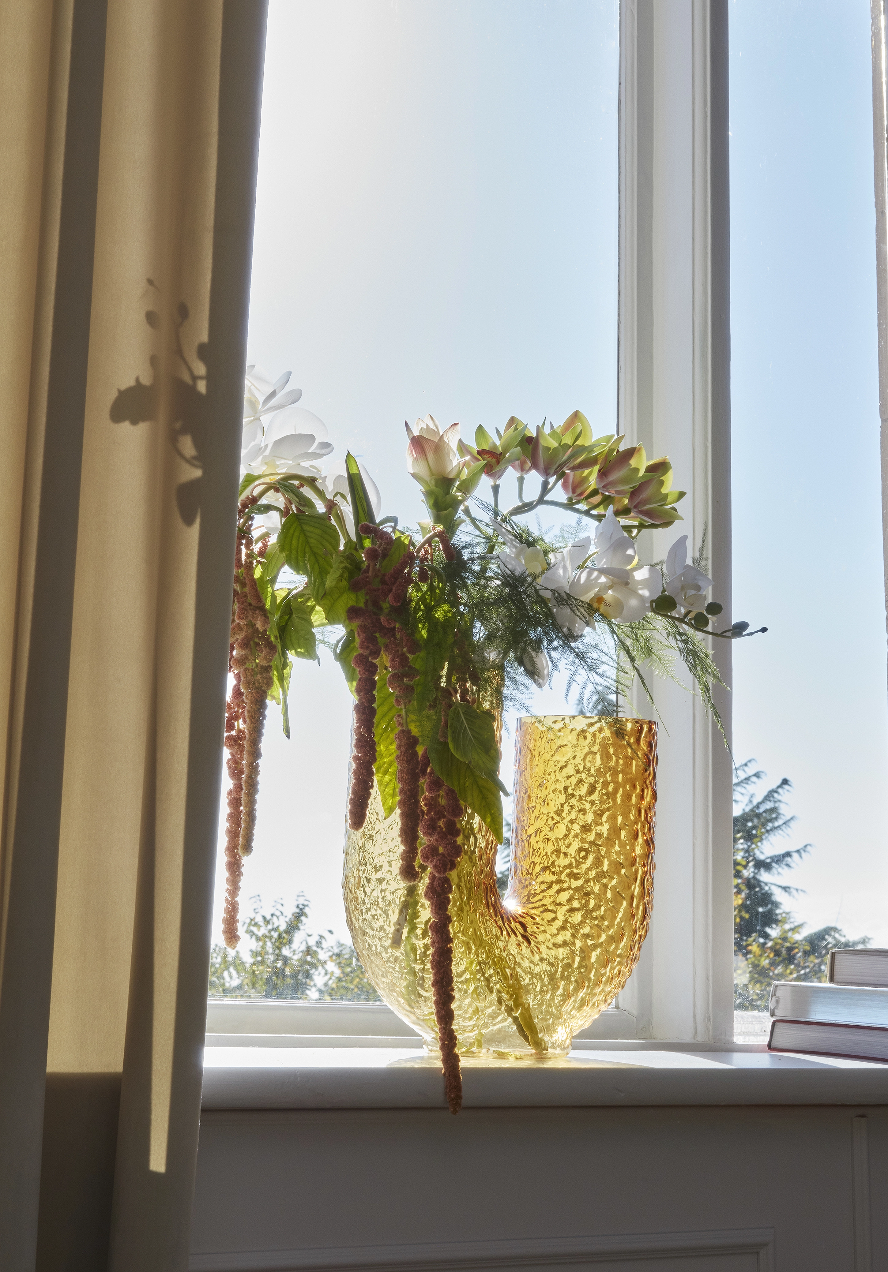 AYTM - ARURA high glass vase - vasen - amber - 2