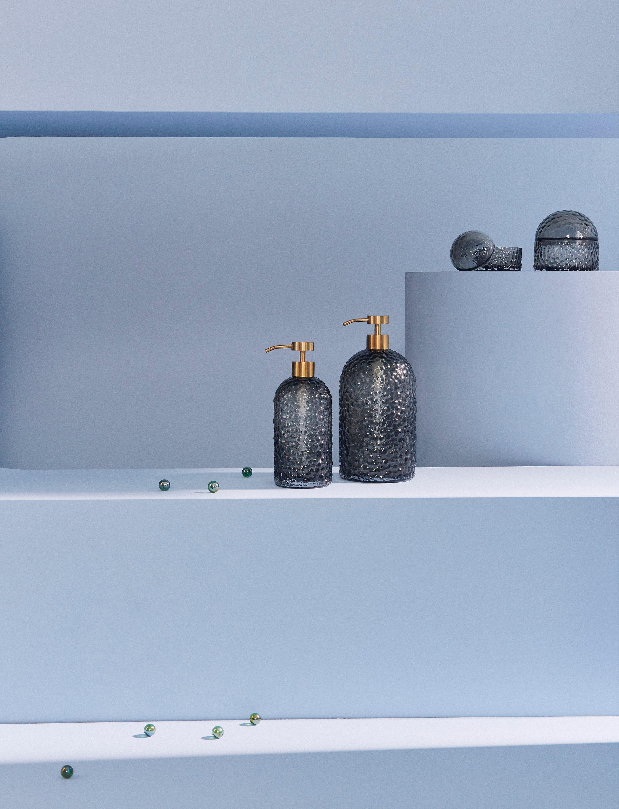 AYTM Arura Dispenser, H16 cm, Bathroom Interior, Schwarz - Soap Pumps & Cups, Homeware