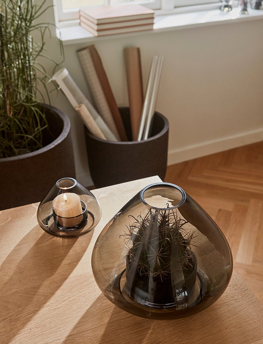AYTM - UNO lantern/vase - teelichthalter - black - 2