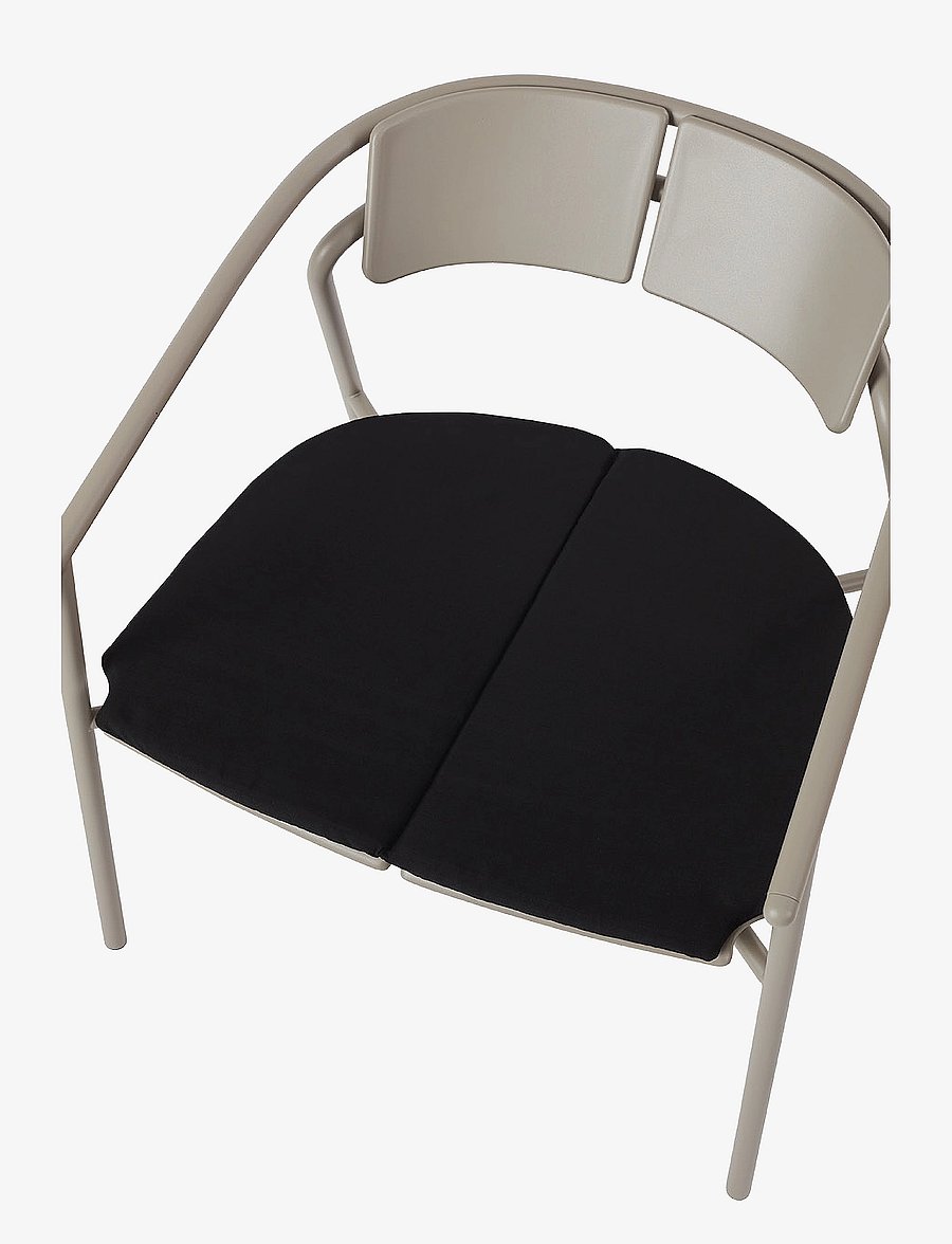 AYTM - NOVO cushion - lounge chair - black - 1
