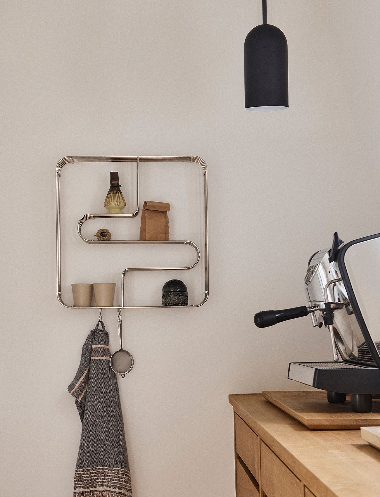 AYTM - CURVA display shelf square - badezimmerverwahrung - silver - 1