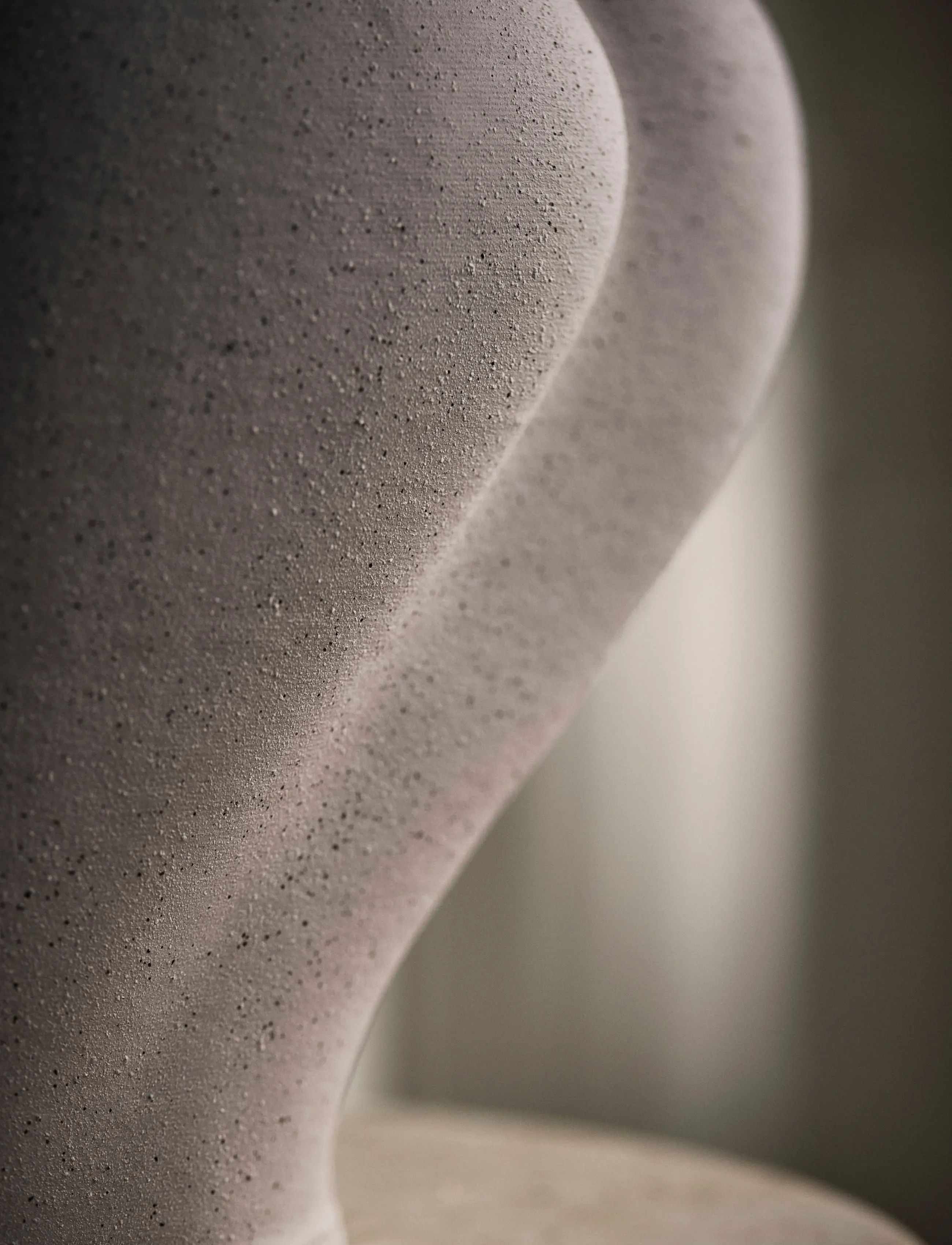 AYTM - SALTARE vase small - vaasid - light sand - 3