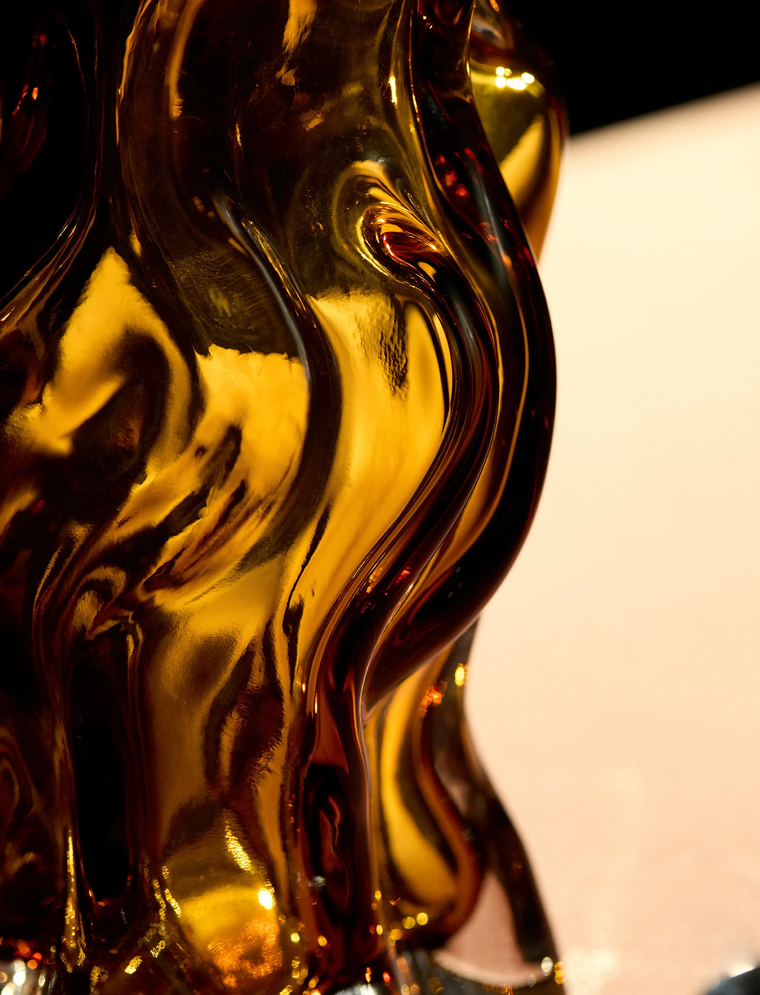 AYTM - VENA vase M - vases - amber - 5