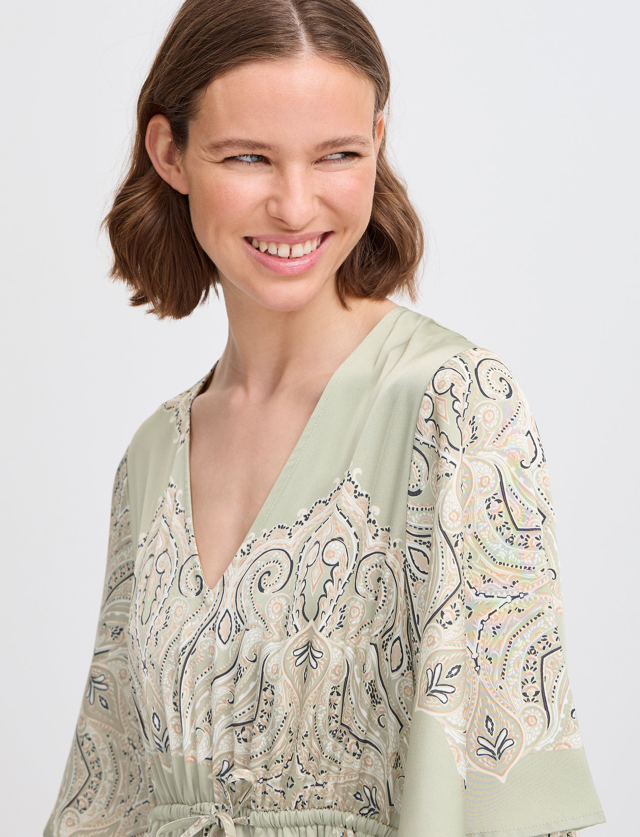 b.young Byjannike Dress -, 38, Dresses, Grün - Summer Frauen
