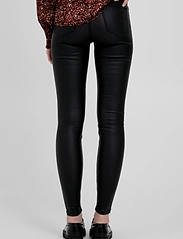 b.young - Kato Kiko jeans - - slim fit jeans - black - 3