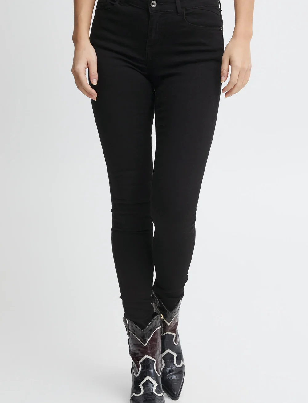 b.young - BYLUNI SLIM JEANS - skinny jeans - black - 4