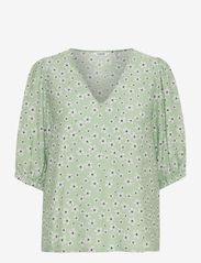 b.young - BYIBANO V BLOUSE - - lyhythihaiset puserot - fair green flowers mix - 1