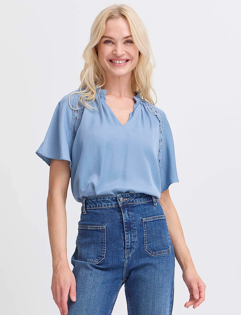 b.young - BYHACCA BLOUSE - - kurzämlige blusen - blue horizon - 4