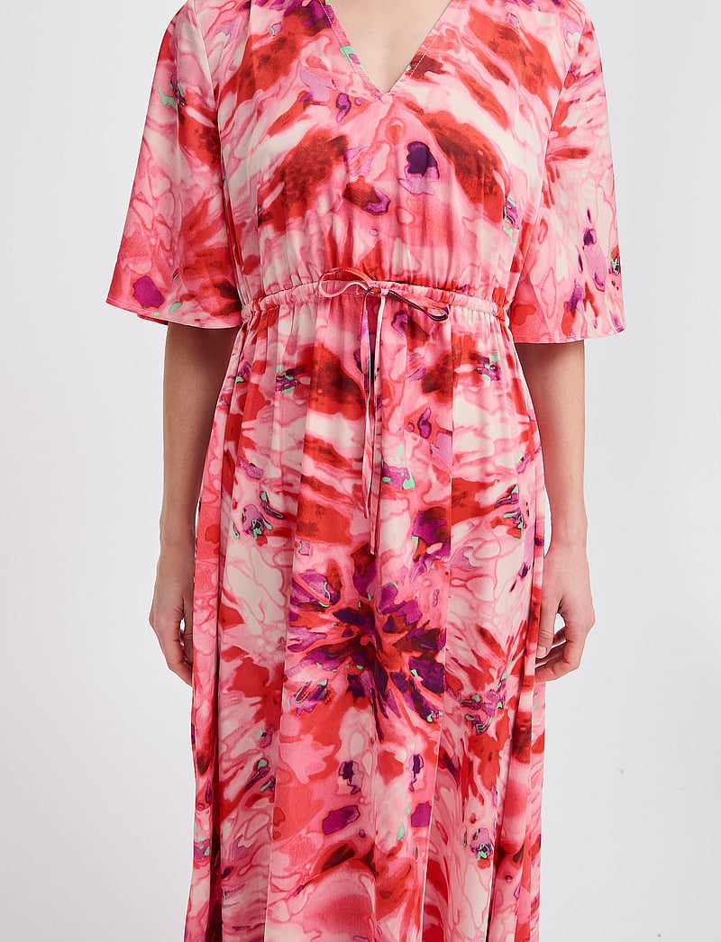 b.young - BYFARINELA DRESS 3 - - sommerkleider - pink blurry florals - 3