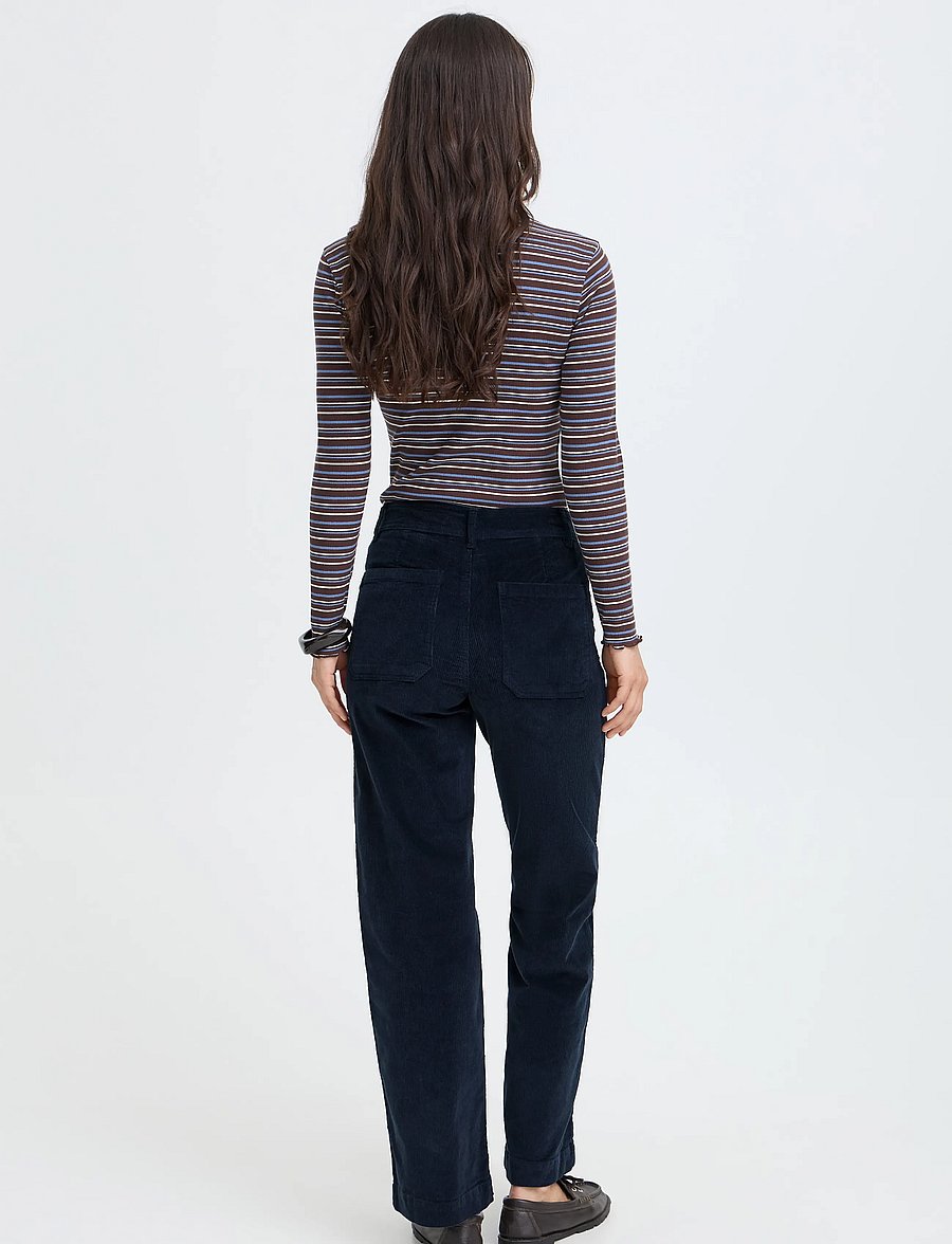 b.young - BYDASIK POCKET PANTS - manchesterbyxor - dark sapphire - 4