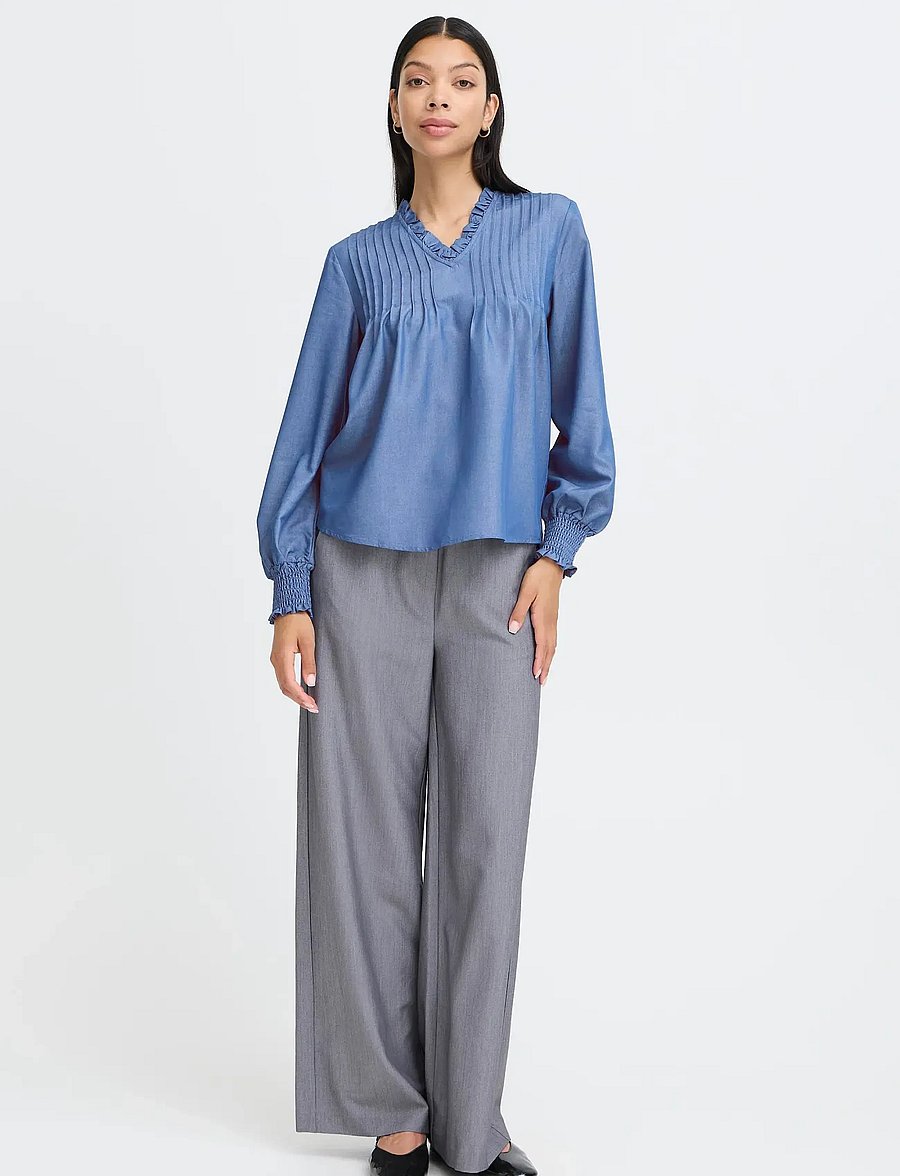 b.young - BYXKAORU VNECK BLOUSE - long sleeved blouses - mid blue denim - 4