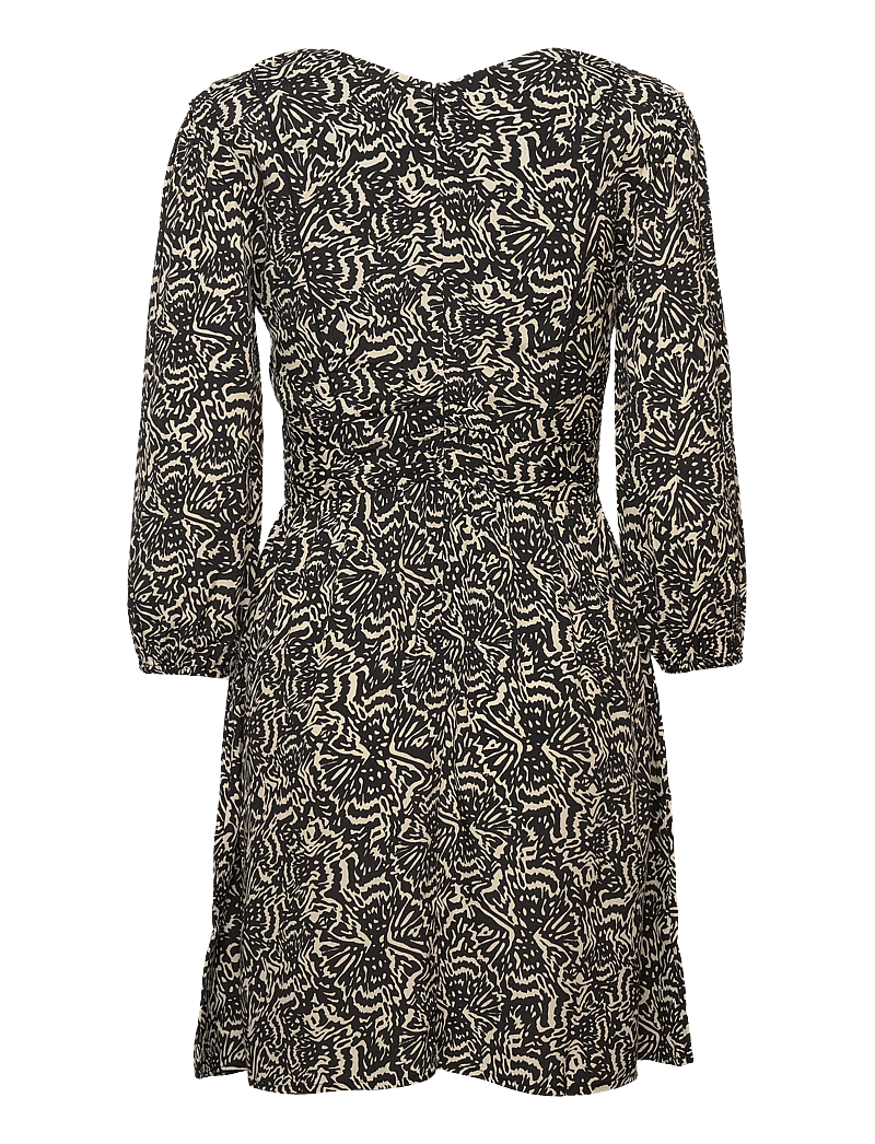 Rose Longue Borneobulletin Com Bash Robe Rosy Robe Bash De Seconde