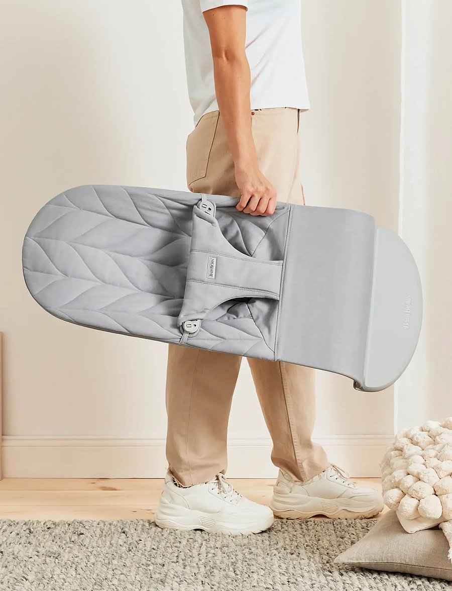 BabyBjörn - BabyBjörn Bouncer Bliss, Woven, Petal Quilt, Light grey - transats - light grey - 2