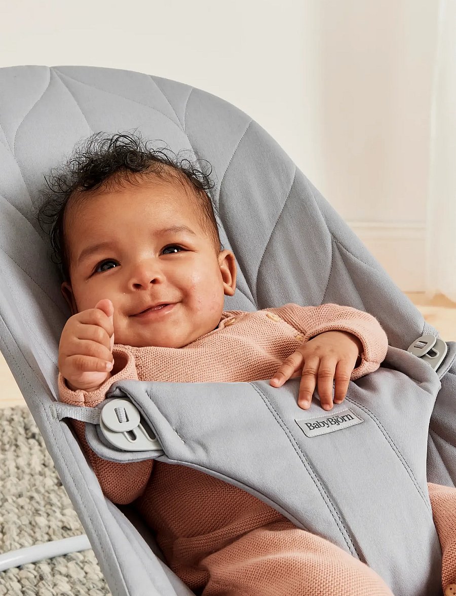 BabyBjörn - BabyBjörn Bouncer Bliss, Woven, Petal Quilt, Light grey - transats - light grey - 4