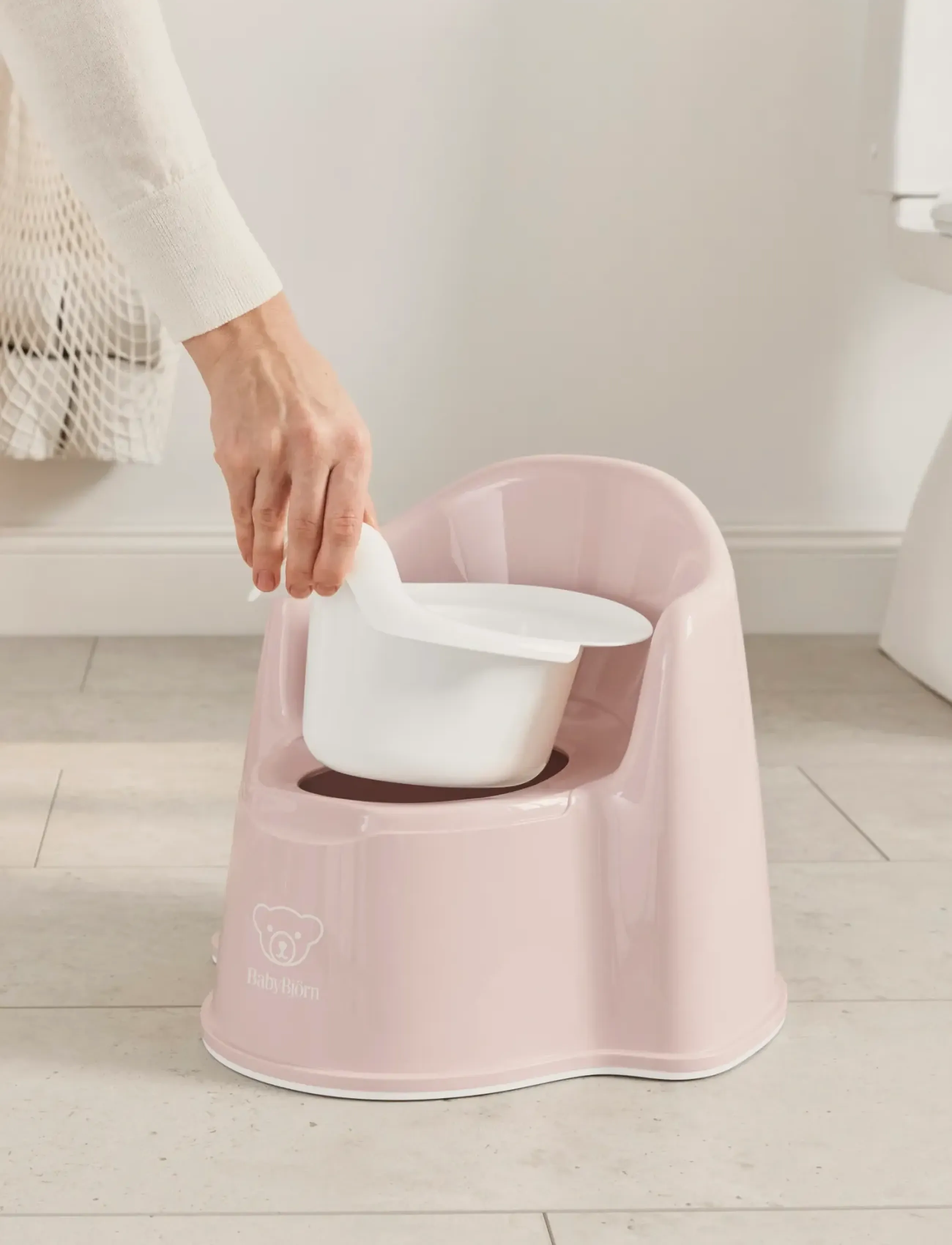 BabyBjörn - BabyBjörn Potty Chair, Powder pink/White - petit pots pour bébés - grey/white - 2
